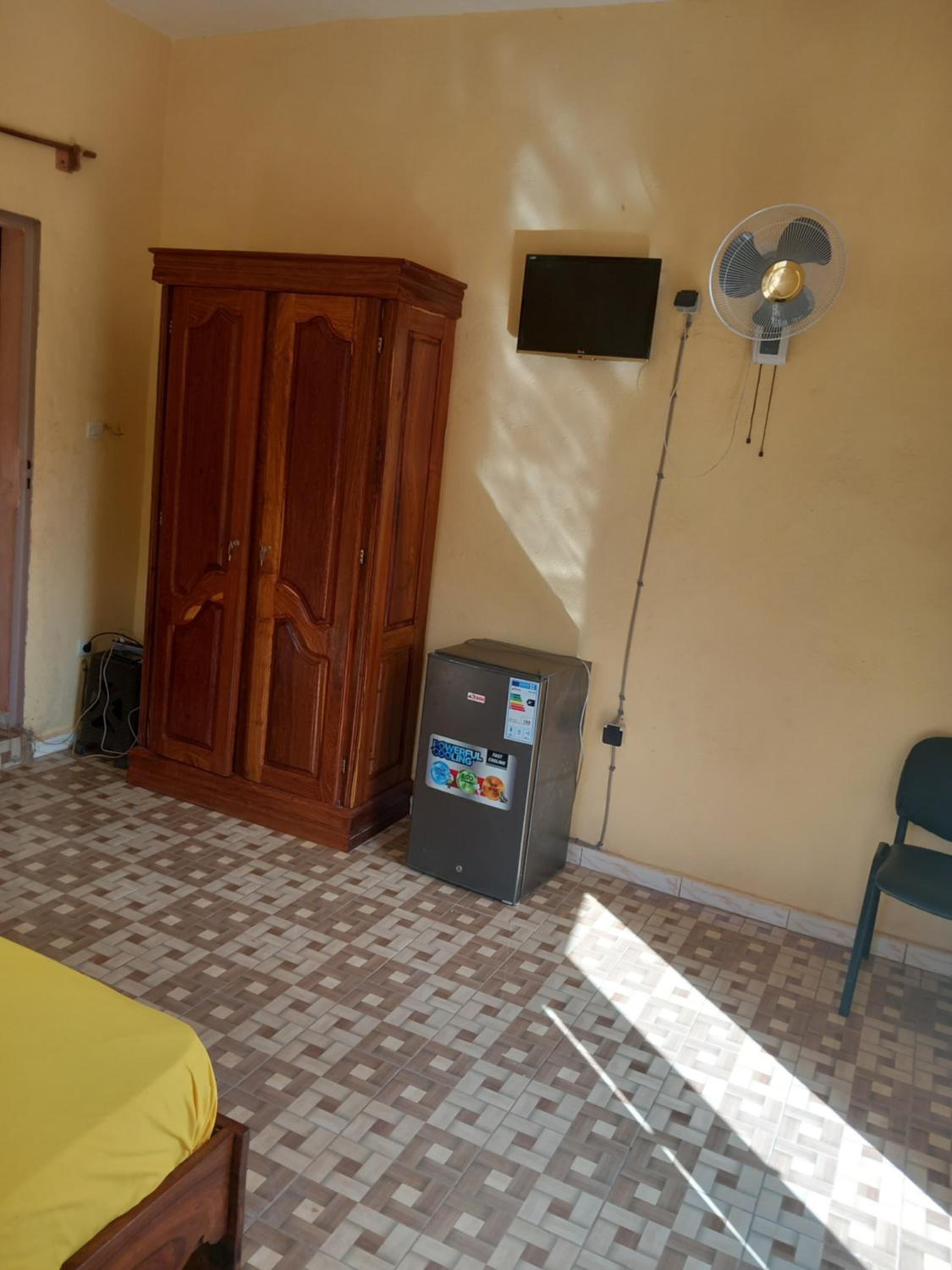 Photo 19