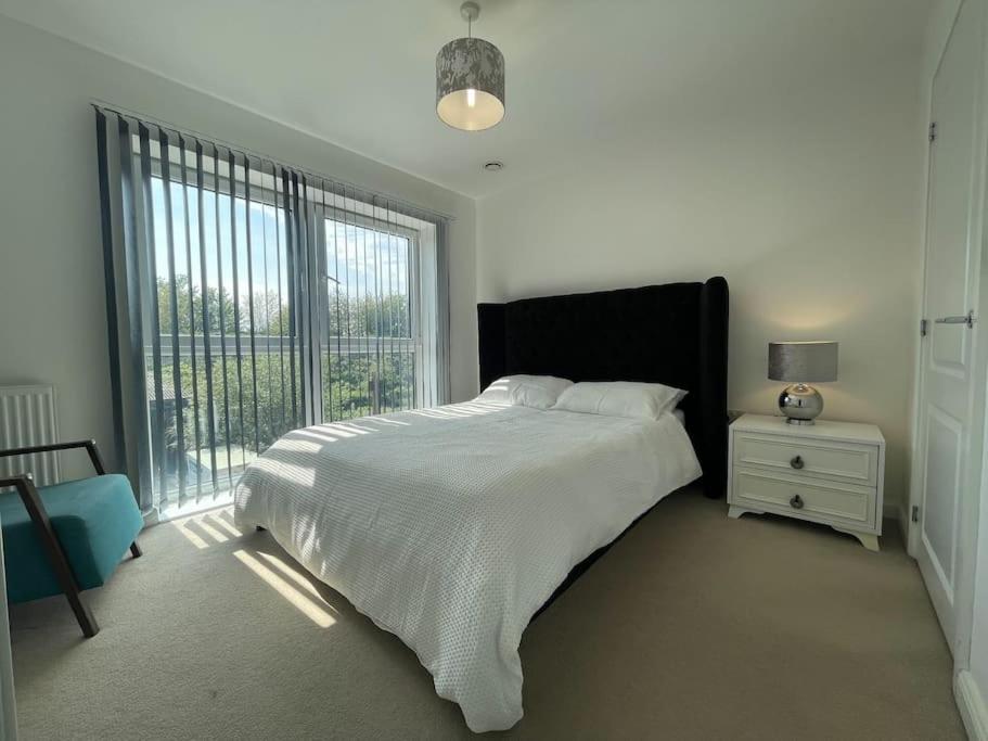 Stylish Station Apartment in Rochester with Free Parking, photo 18