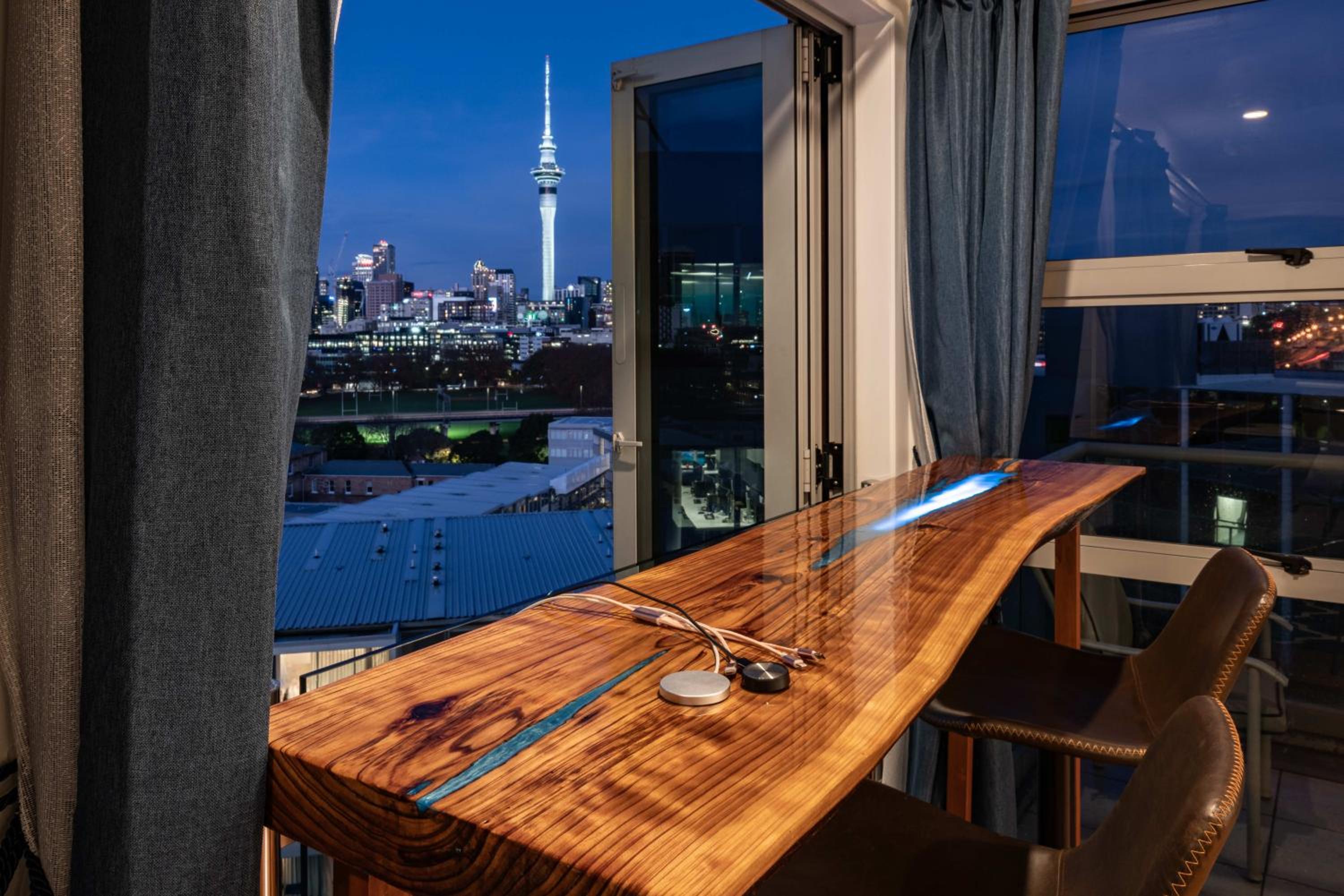 3 Bedroom Split Level 125sqm Sub Penthouse in St Marys Bay view 4