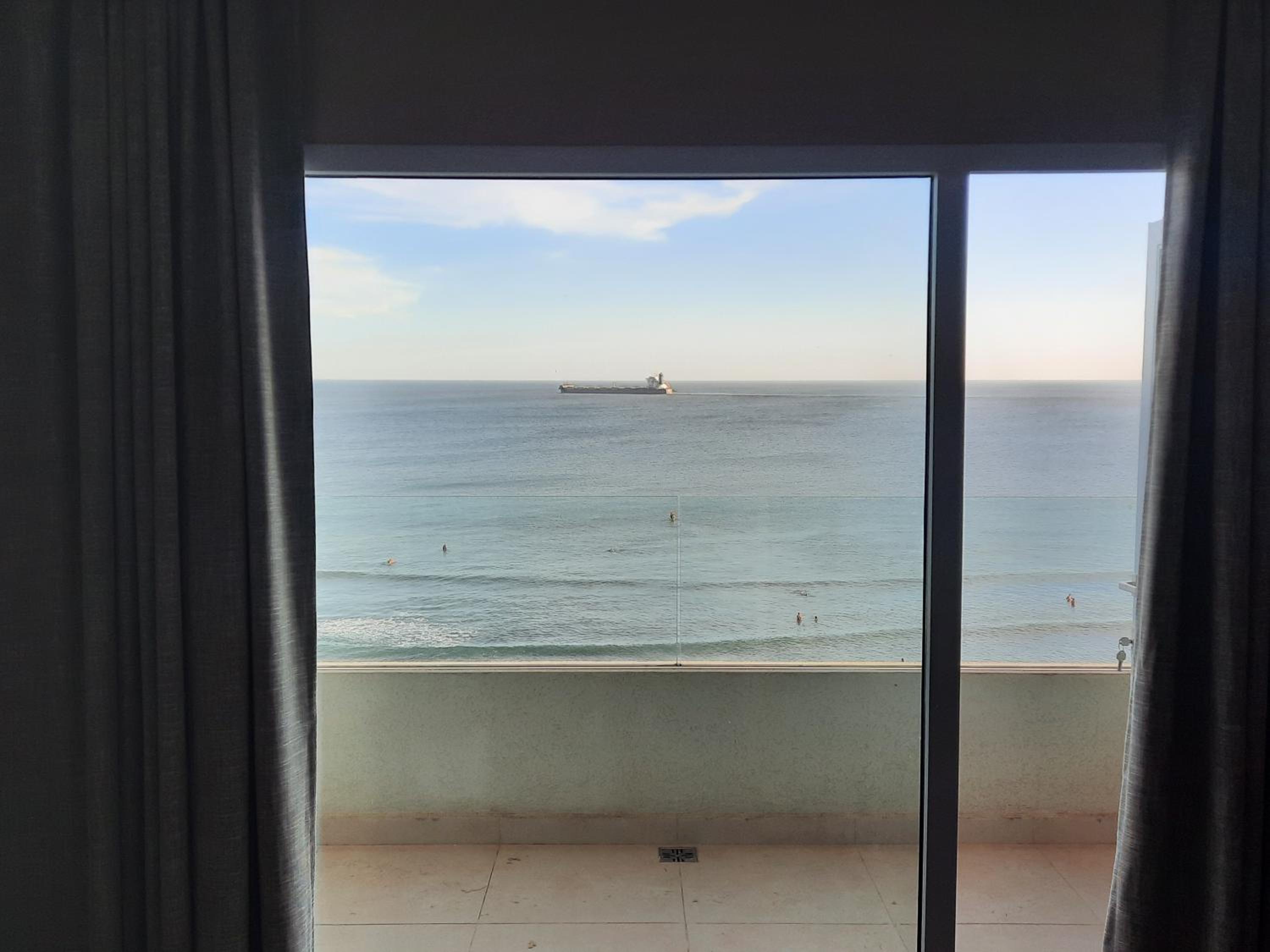 Departamento frente al mar en Quequén con cochera