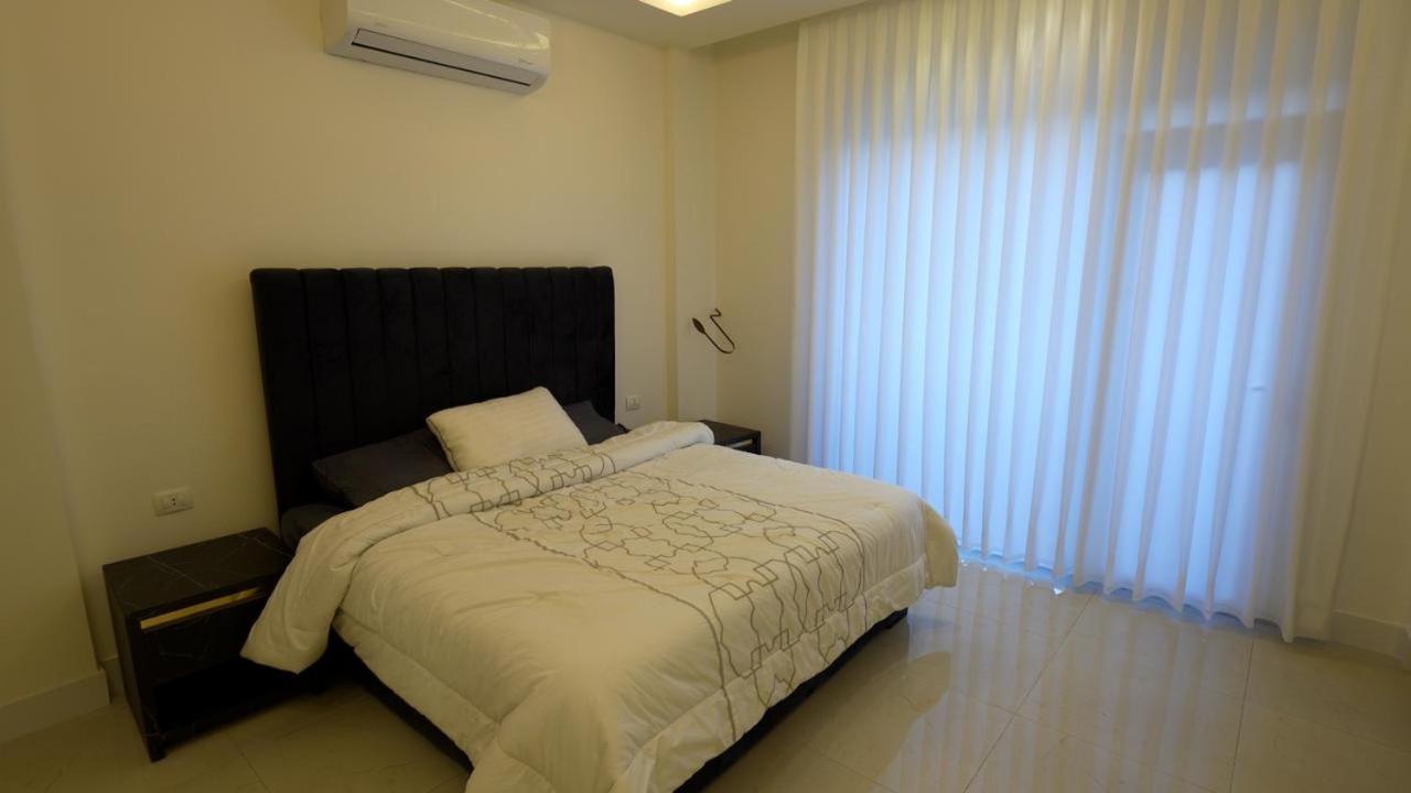 Open sooq view 4