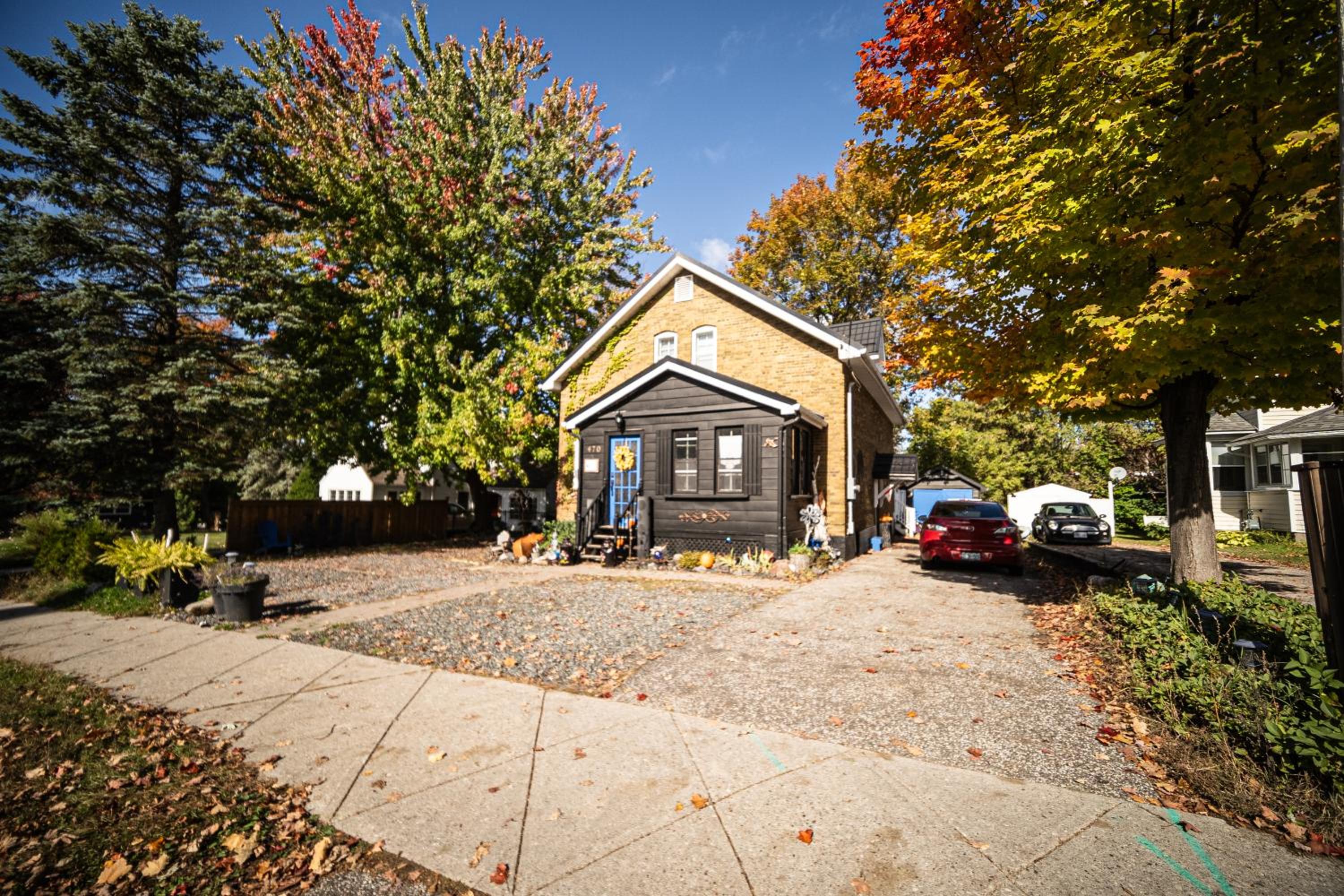 Blue Spruce Bed and Breakfast Muskoka
