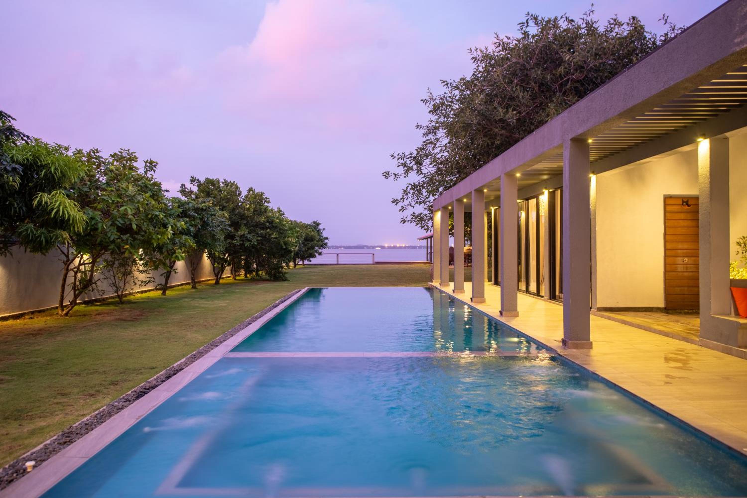 Villa Lagoonscape