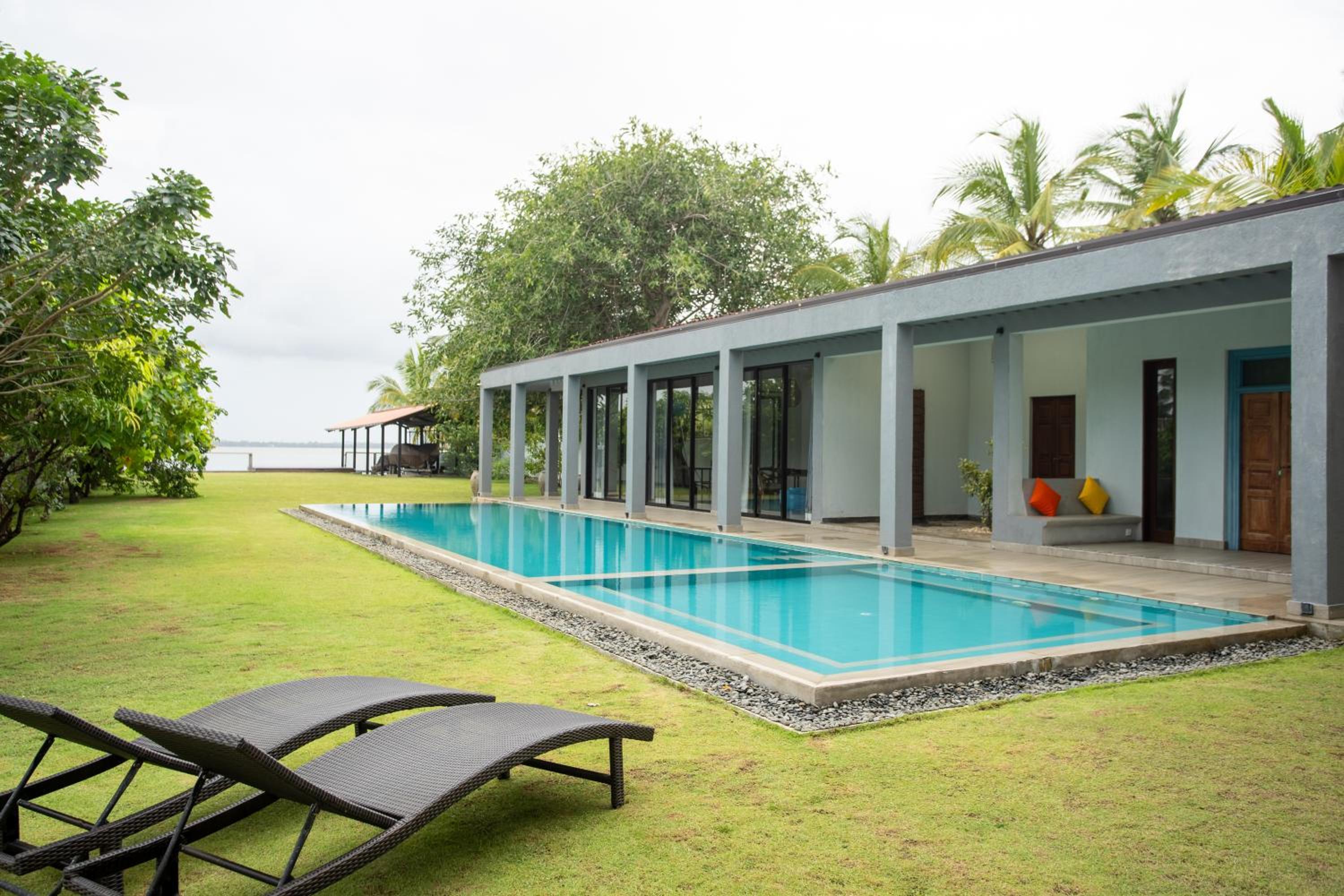 Villa Lagoonscape