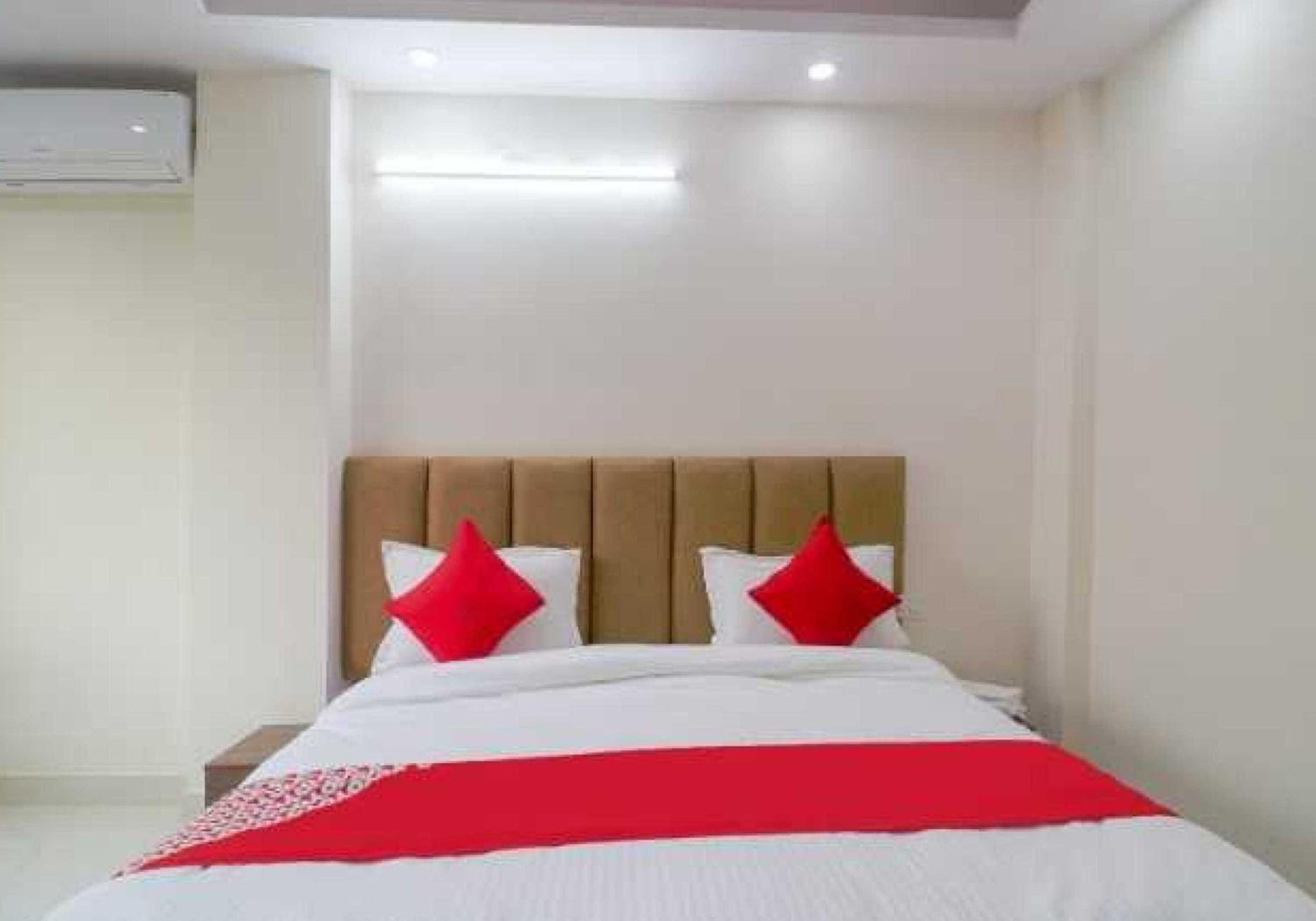 Hotel O Leisurrestay
