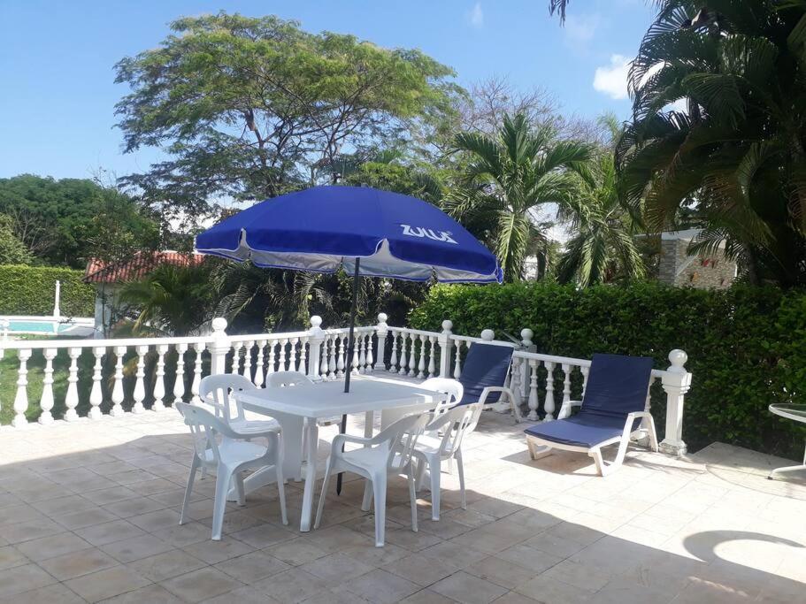 Casa quinta - Condominio hacienda la Estancia
