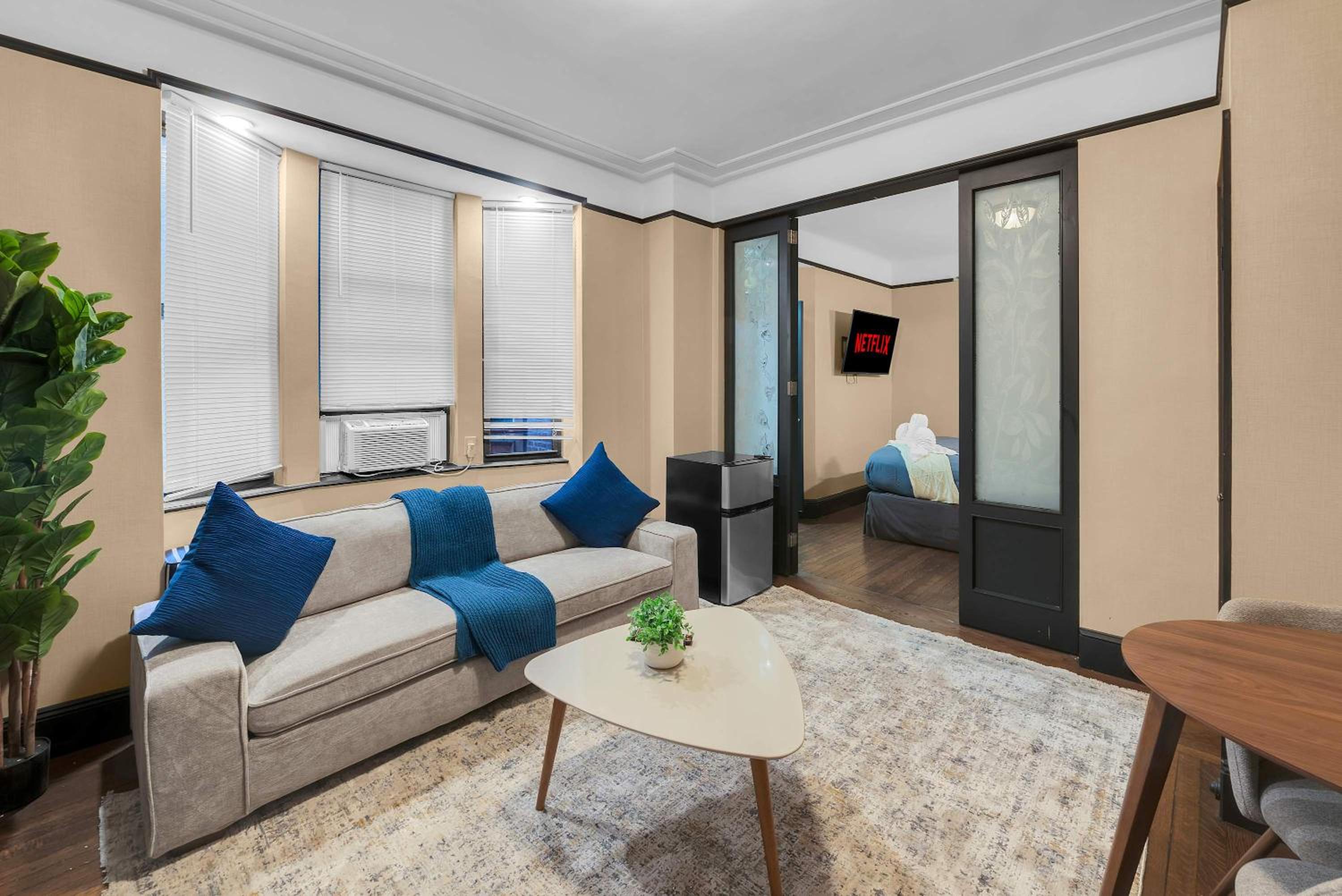 Stunning Apt in The Heart of New York City GYM