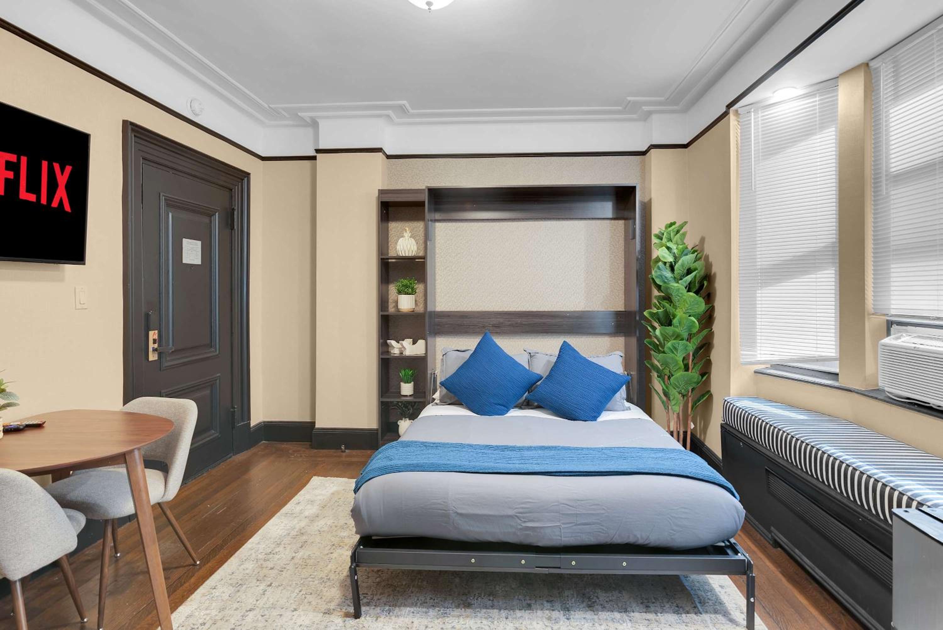 Stunning Apt in The Heart of New York City GYM