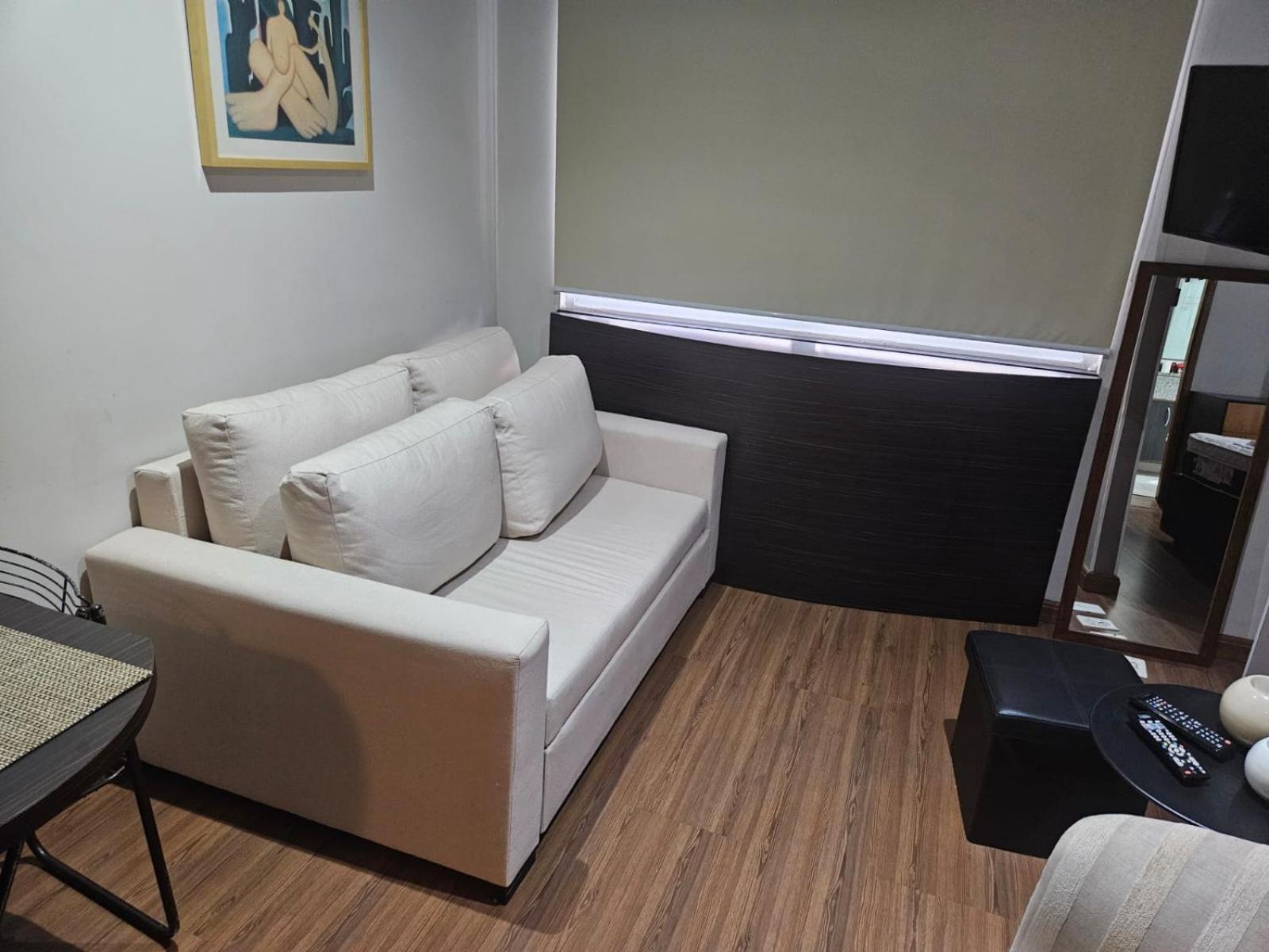 Flat em hotel na Bela Vista R Maestro Cardim