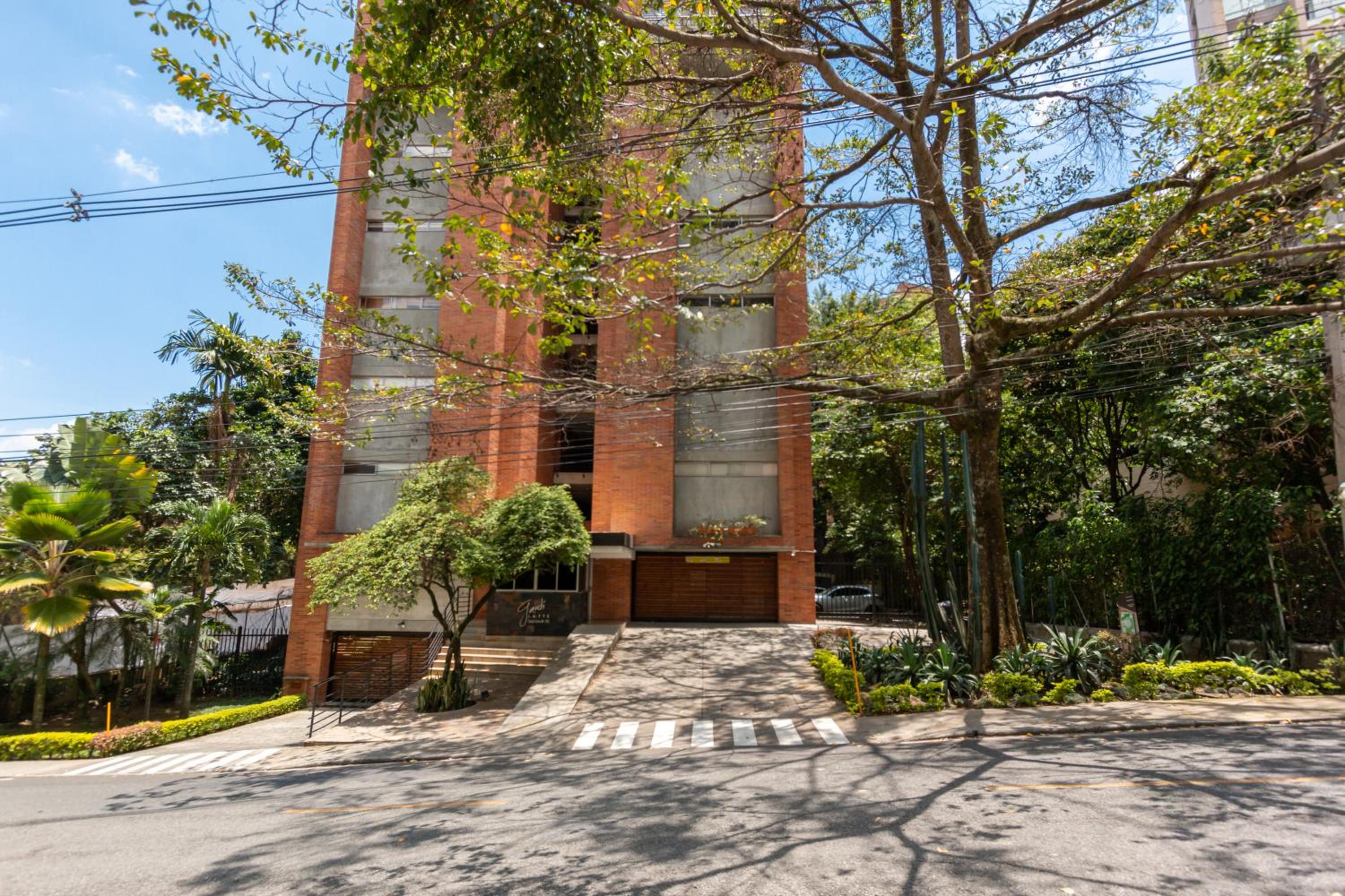 La mejor zona residencial - Poblado cerca a Provenza 58 m2