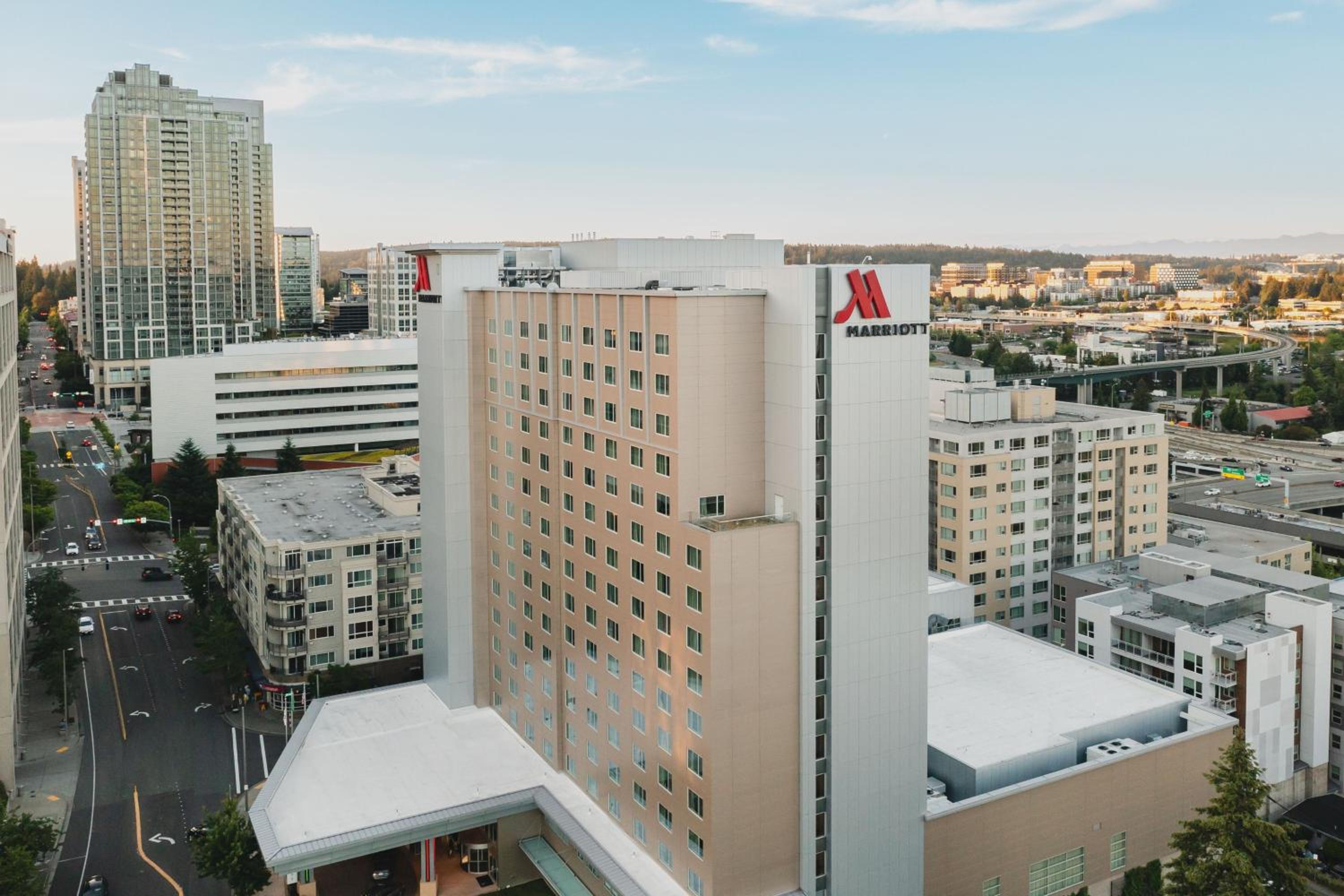 Seattle Vacations - Seattle Marriott Bellevue - Property Image 1