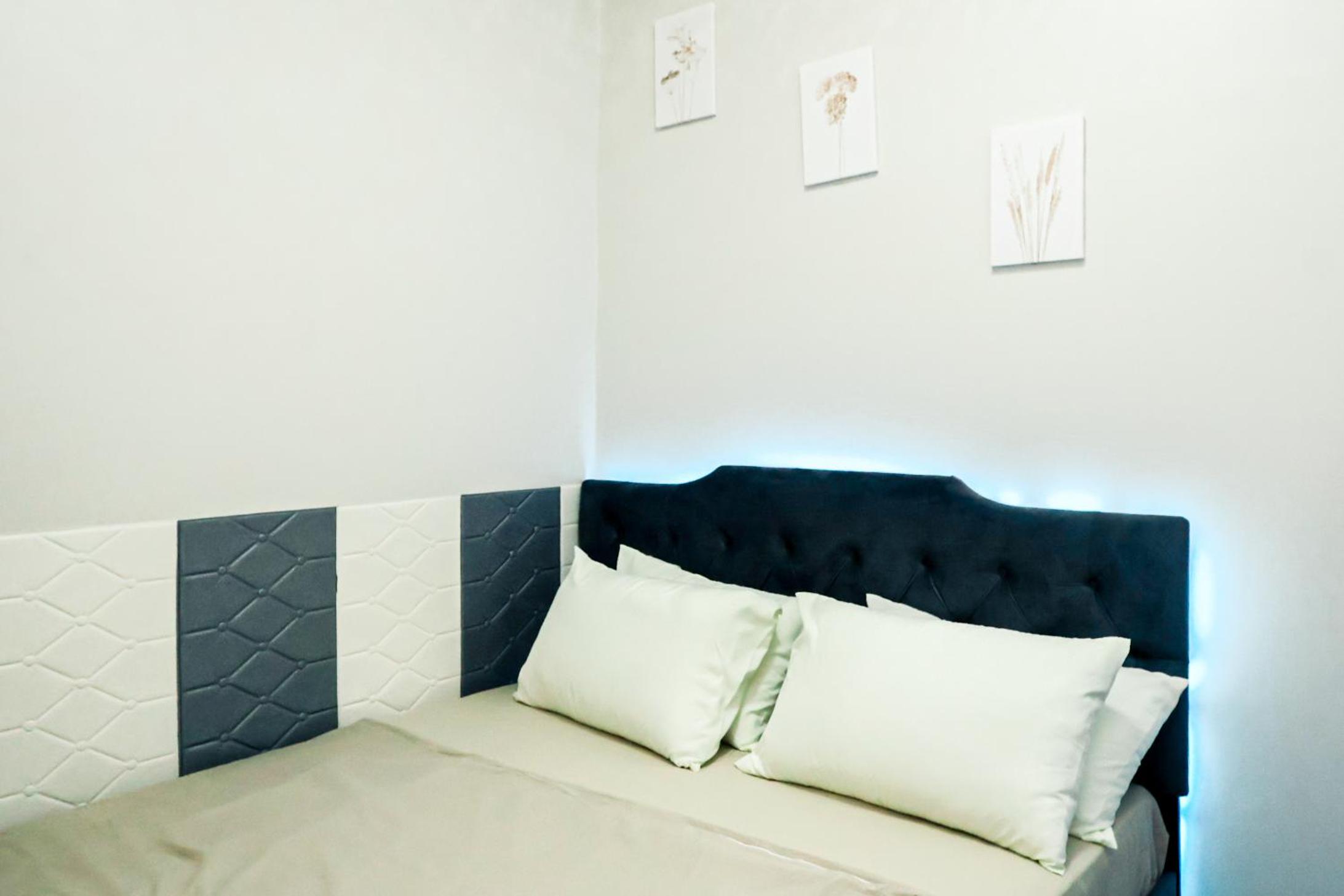 Sapphira Manor Luxurious Condo by the Bay view 4