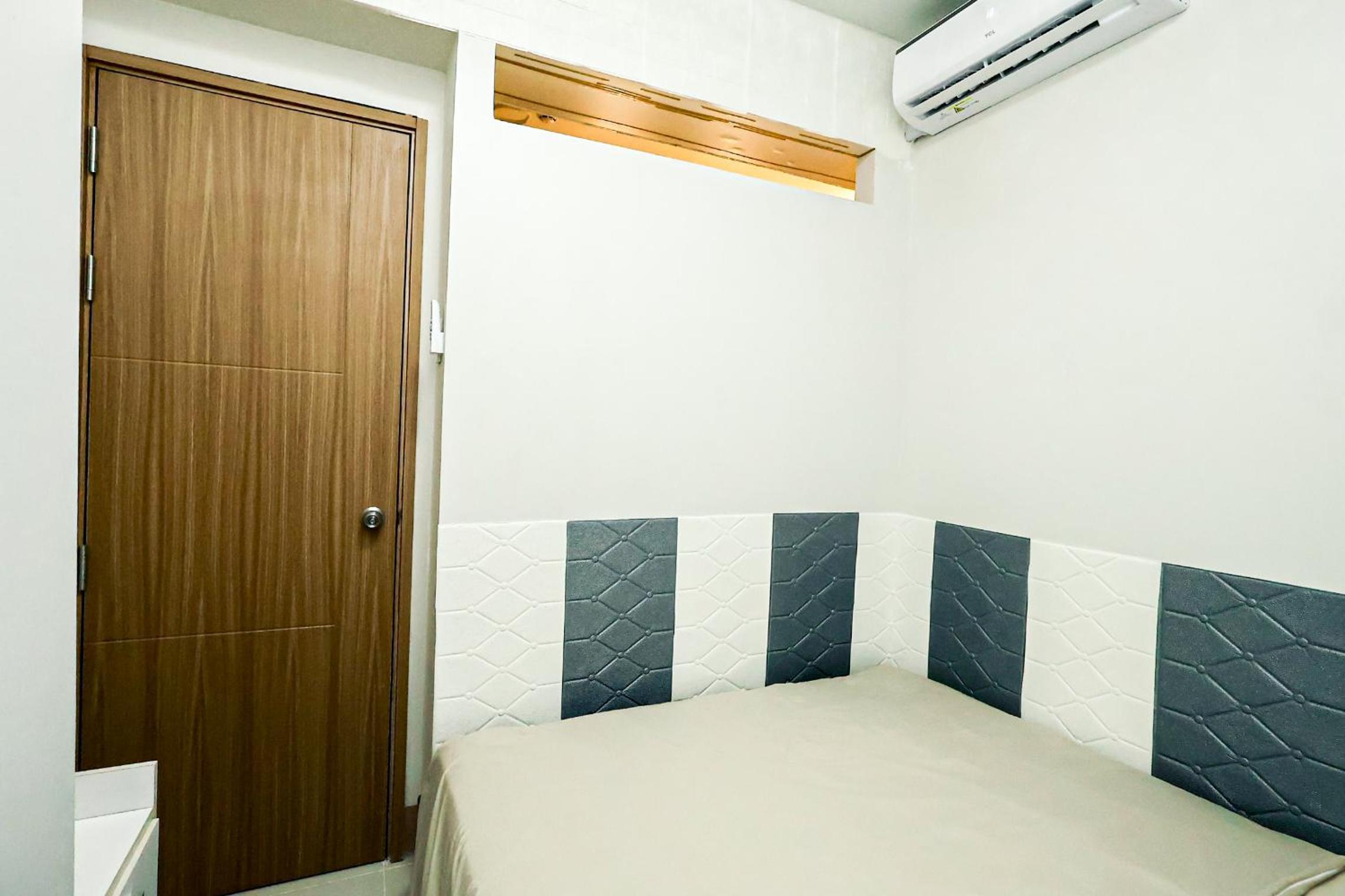 Sapphira Manor Luxurious Condo by the Bay view 5