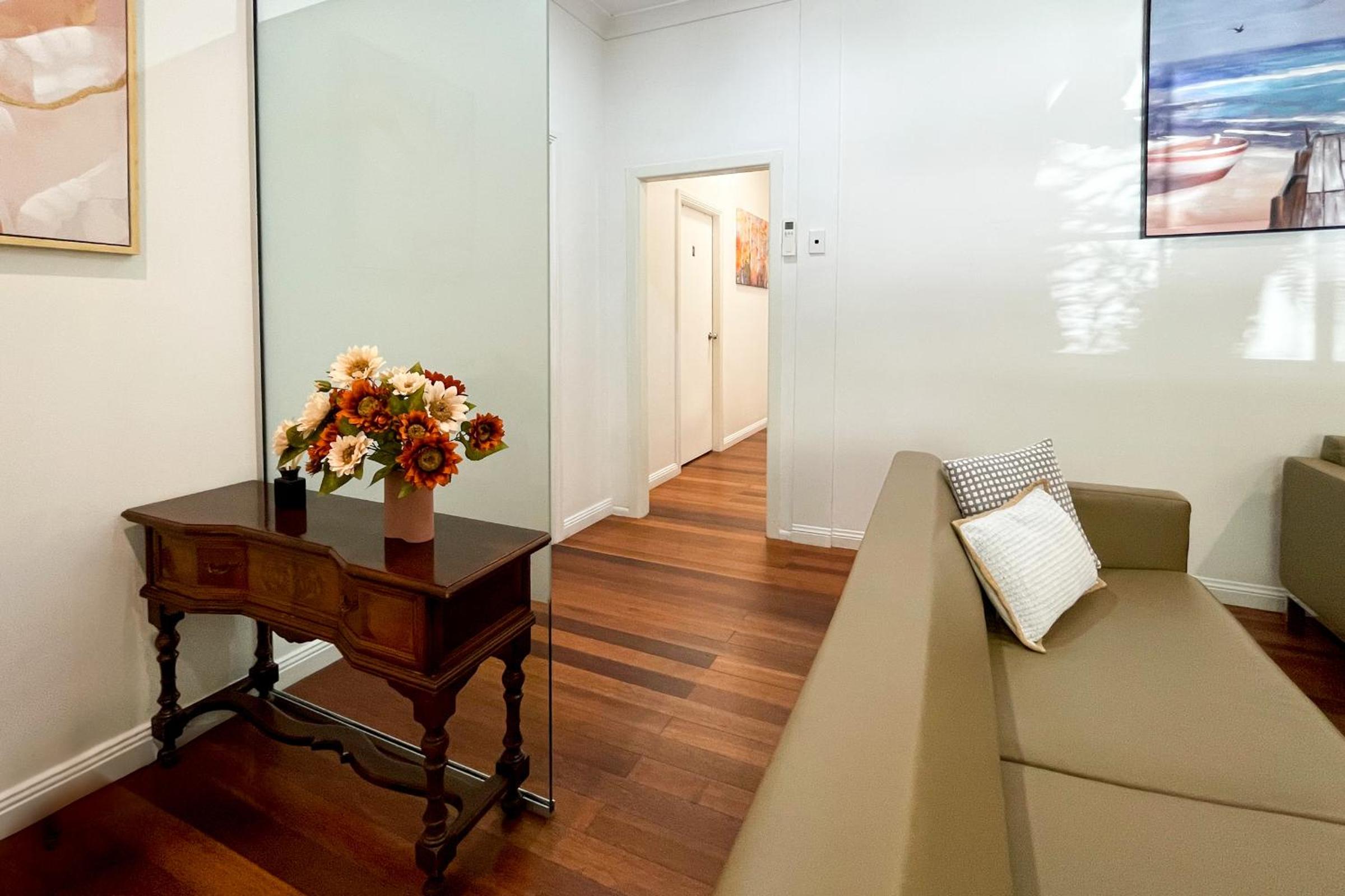Charming Guesthouse in Eastlakes