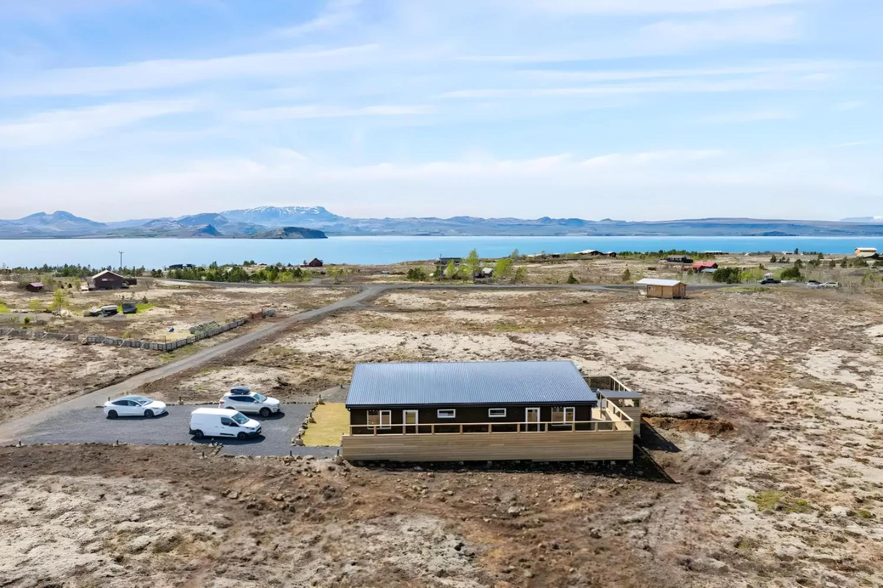 Þingvallavatn Hot Tub Sauna 2024 Built Cabin view 3