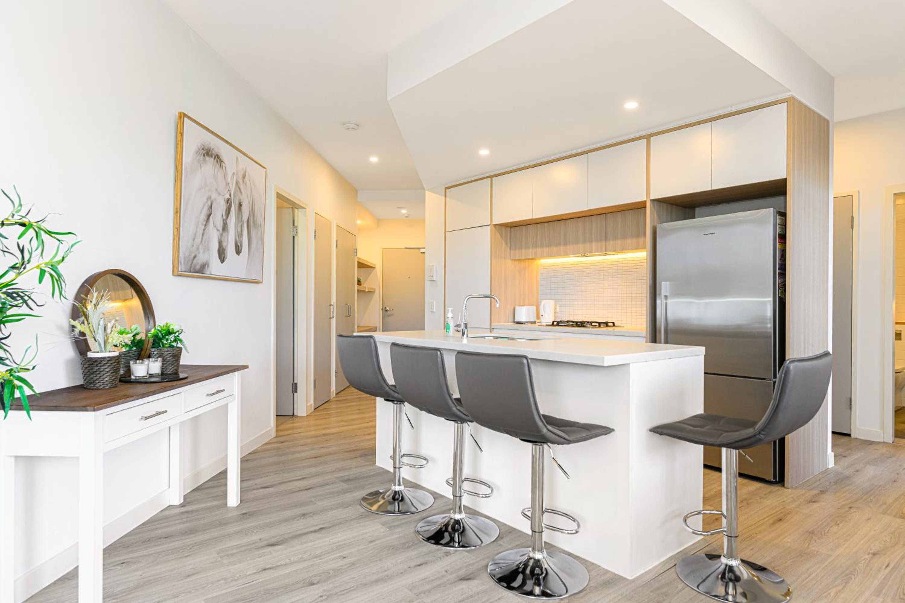 Penrith 3Br apt close toTrain station & Shopping