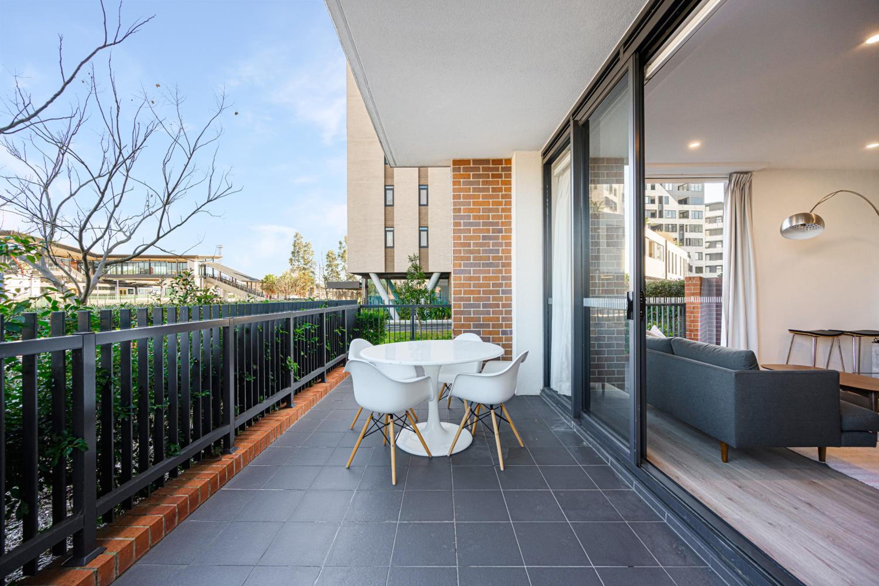 Penrith 3Br apt close toTrain station & Shopping
