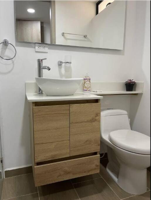 Apartamento Luareles-San joaquin-Balcon