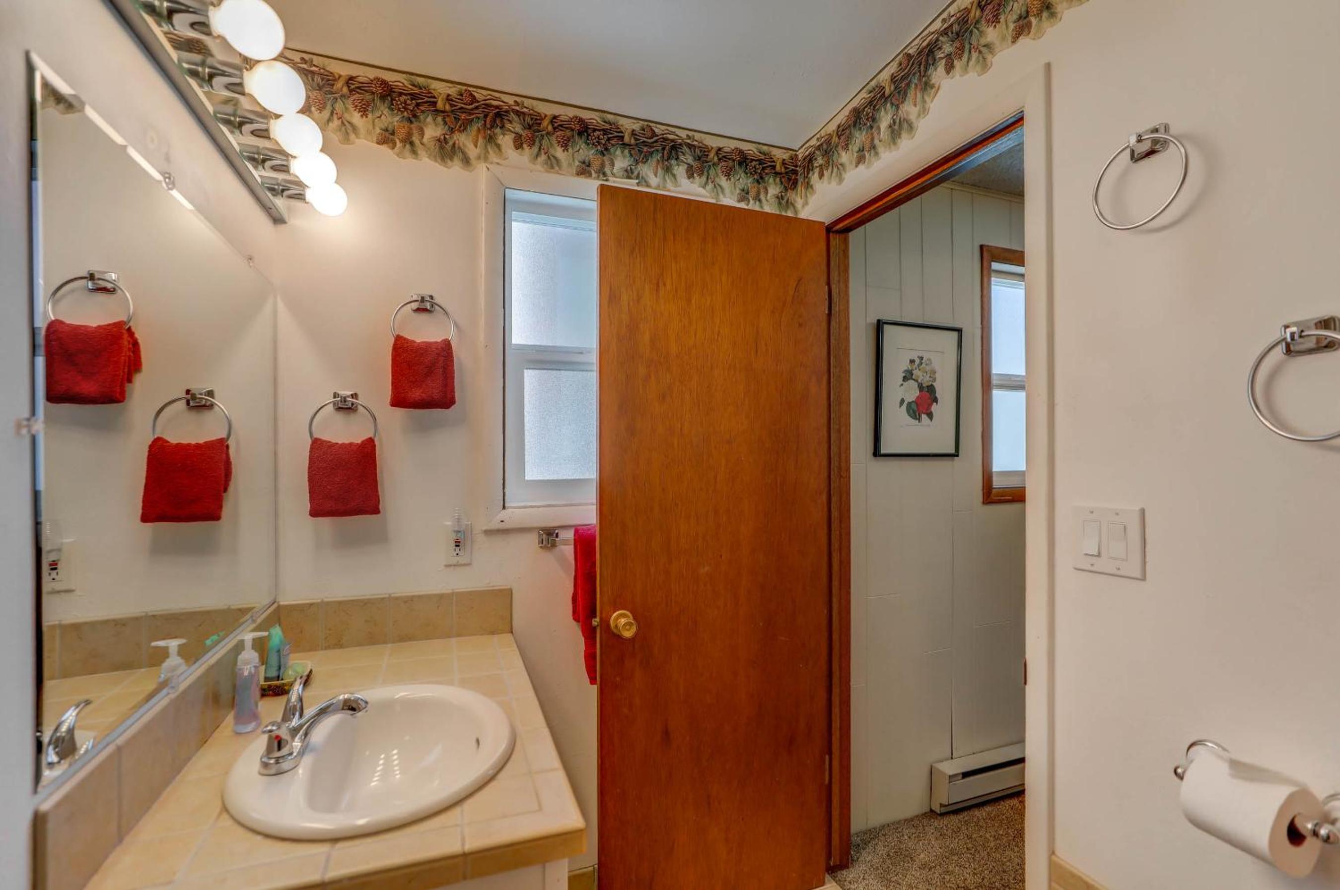 Annie's Place by Casago McCall - Donerightmanagement