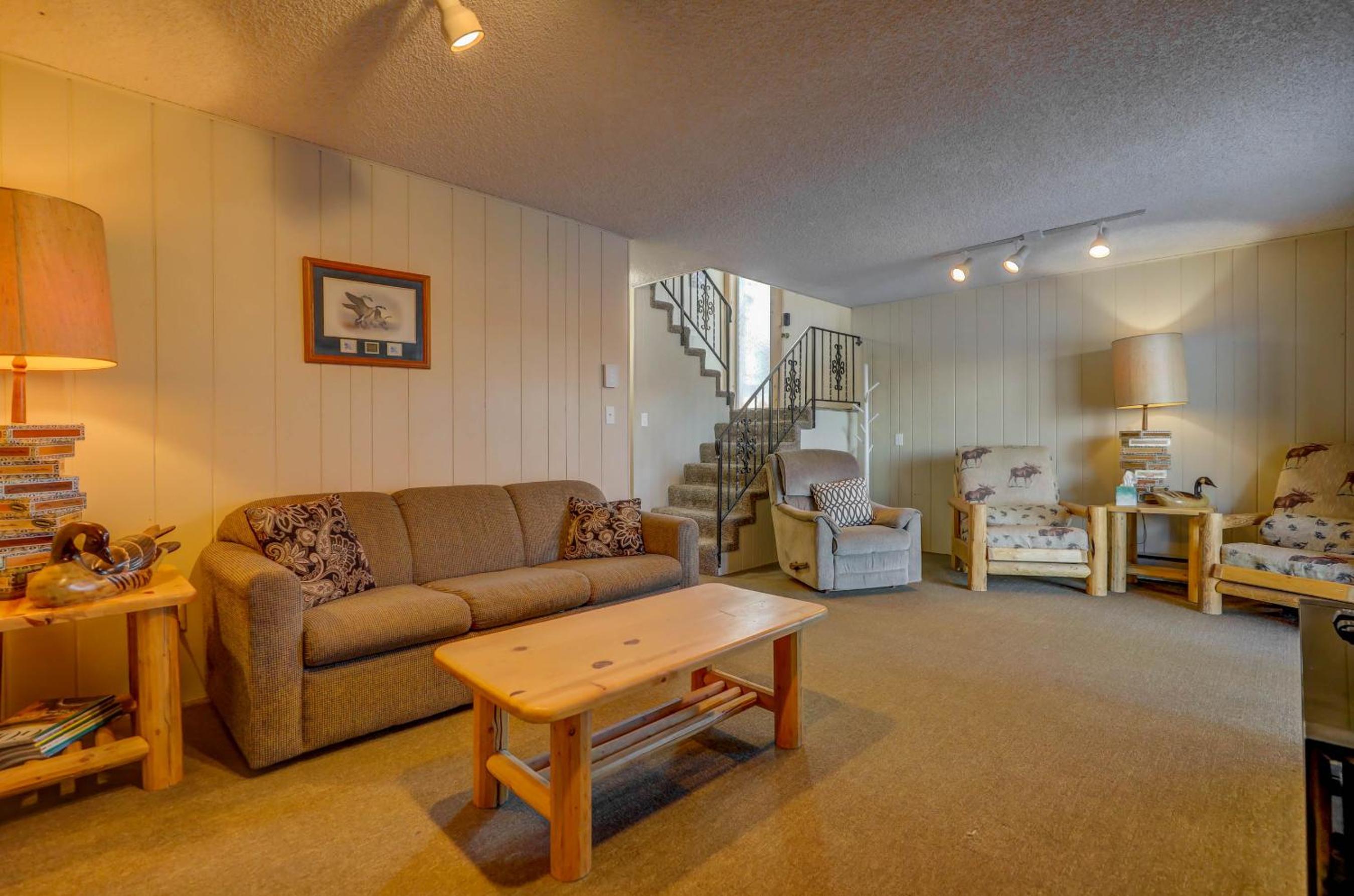 Annie's Place by Casago McCall - Donerightmanagement
