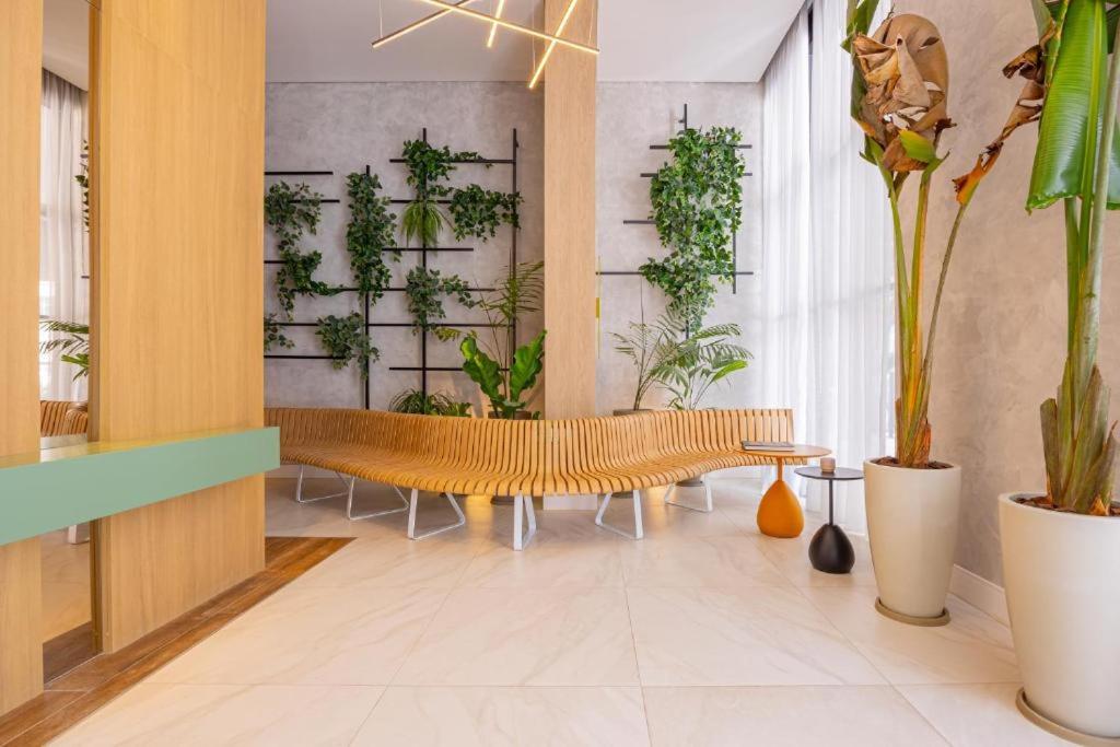 Vila Olímpia Studio Good Local Piscina Coworking Rooftop Cinema Gym CAMA QUEEN e SOFÁ CAMA QUEEN confortáveis e grandes
