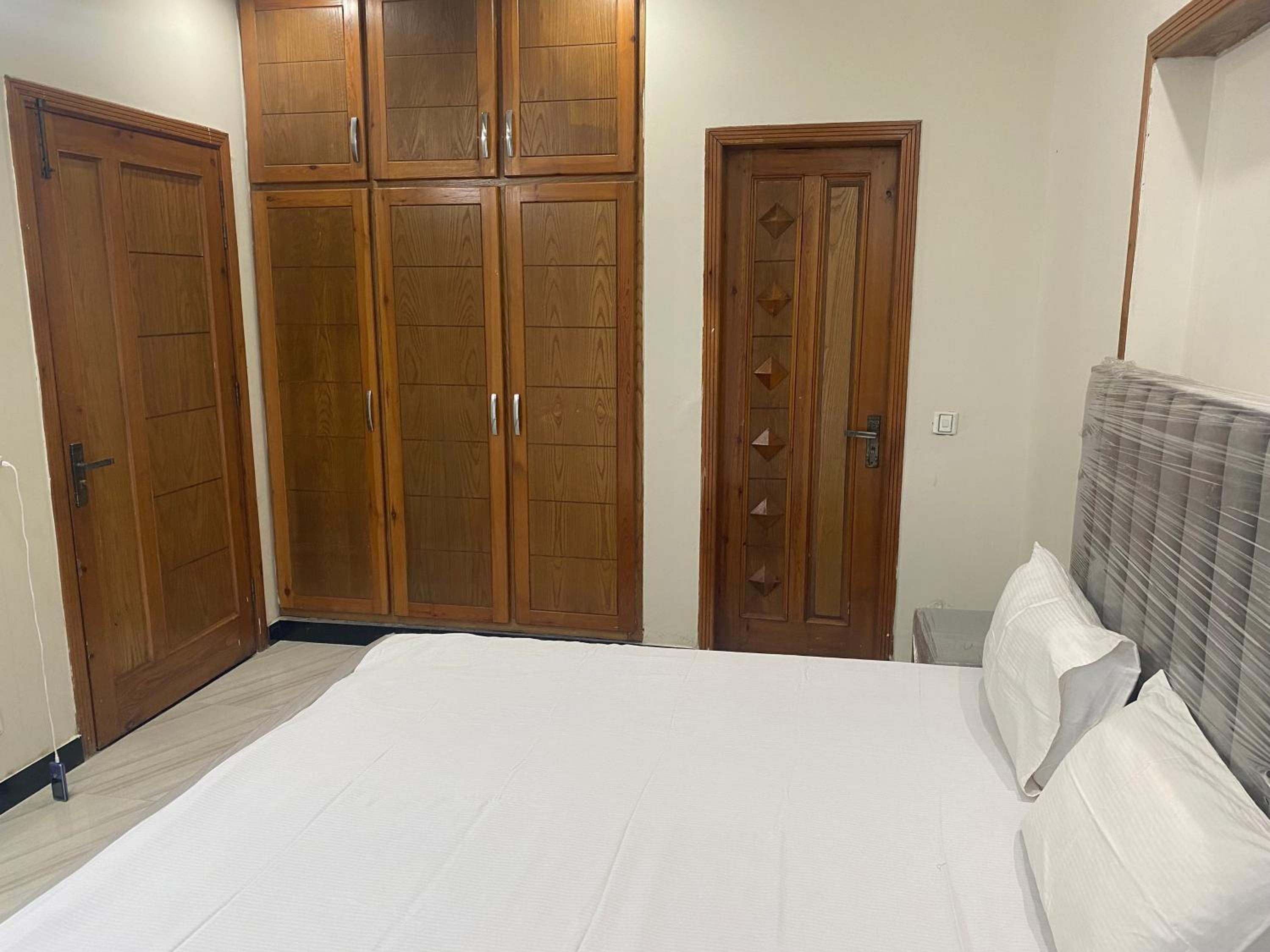The Capital Guest House view 5