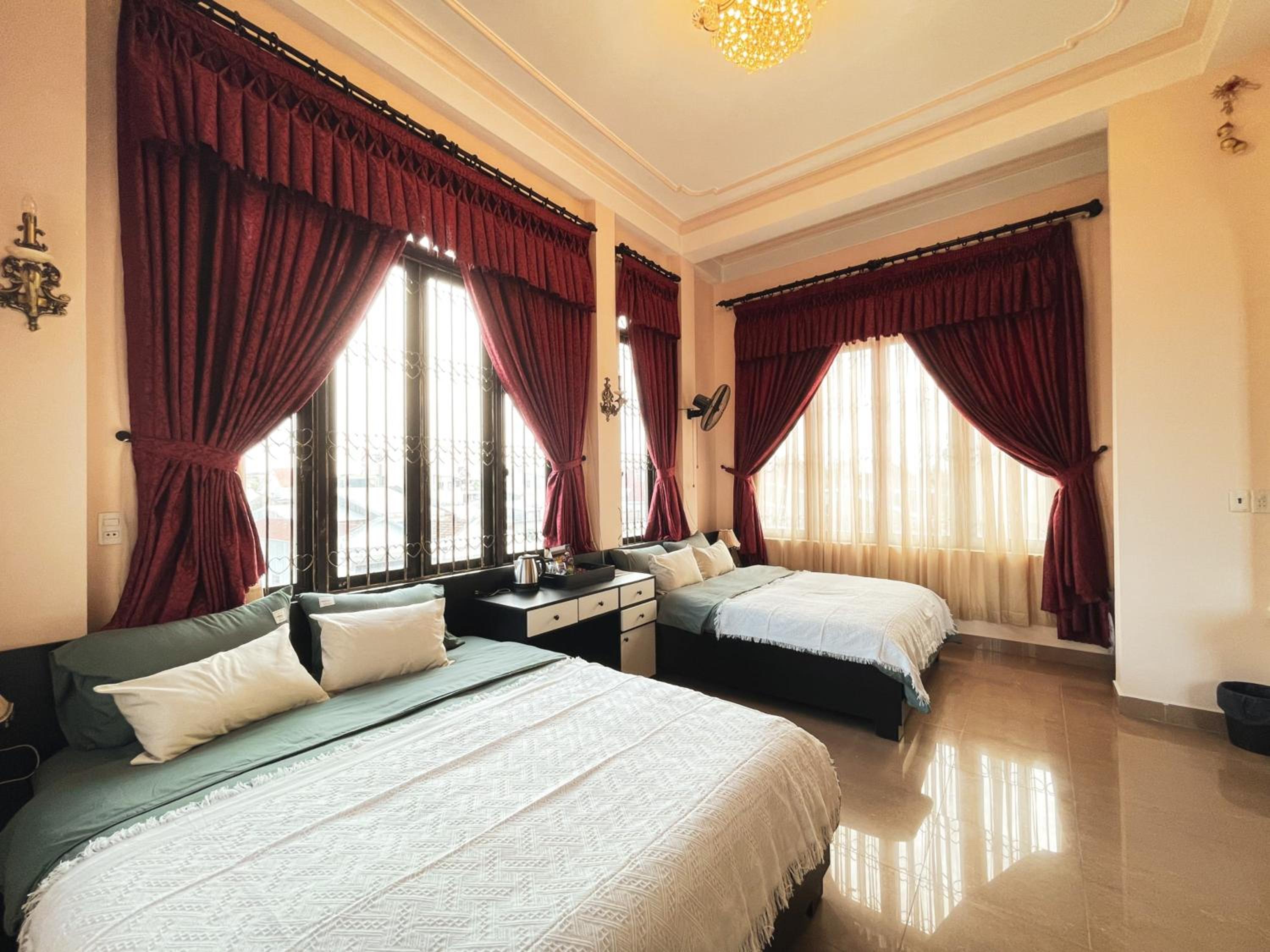 Perfume Homestay Huế