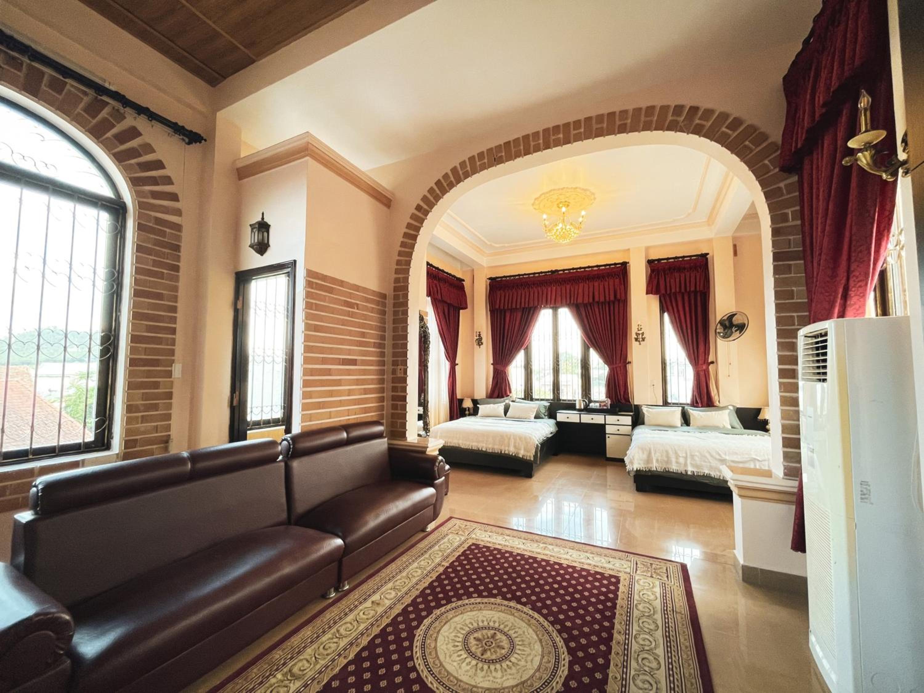 Perfume Homestay Huế