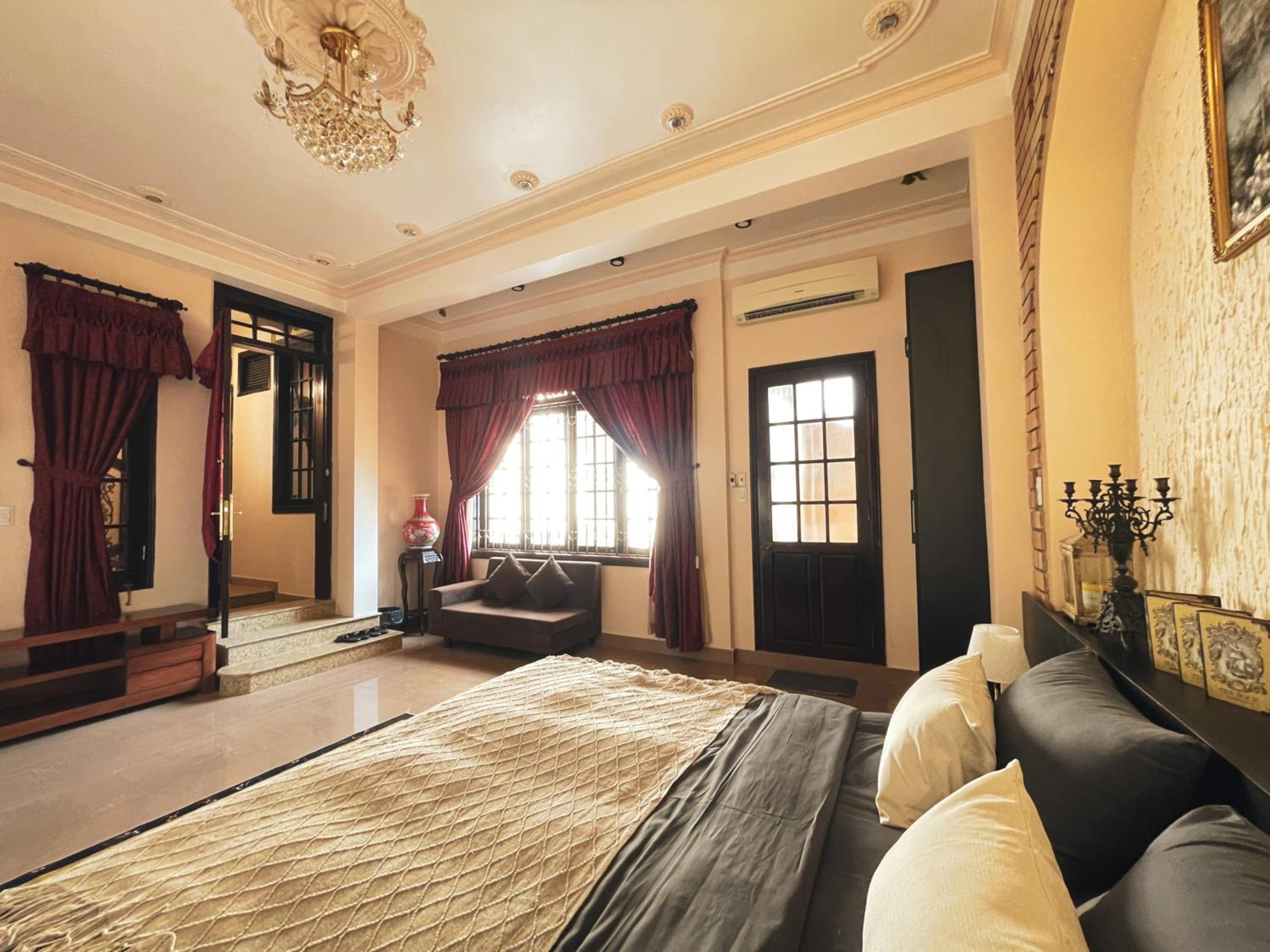 Perfume Homestay Huế