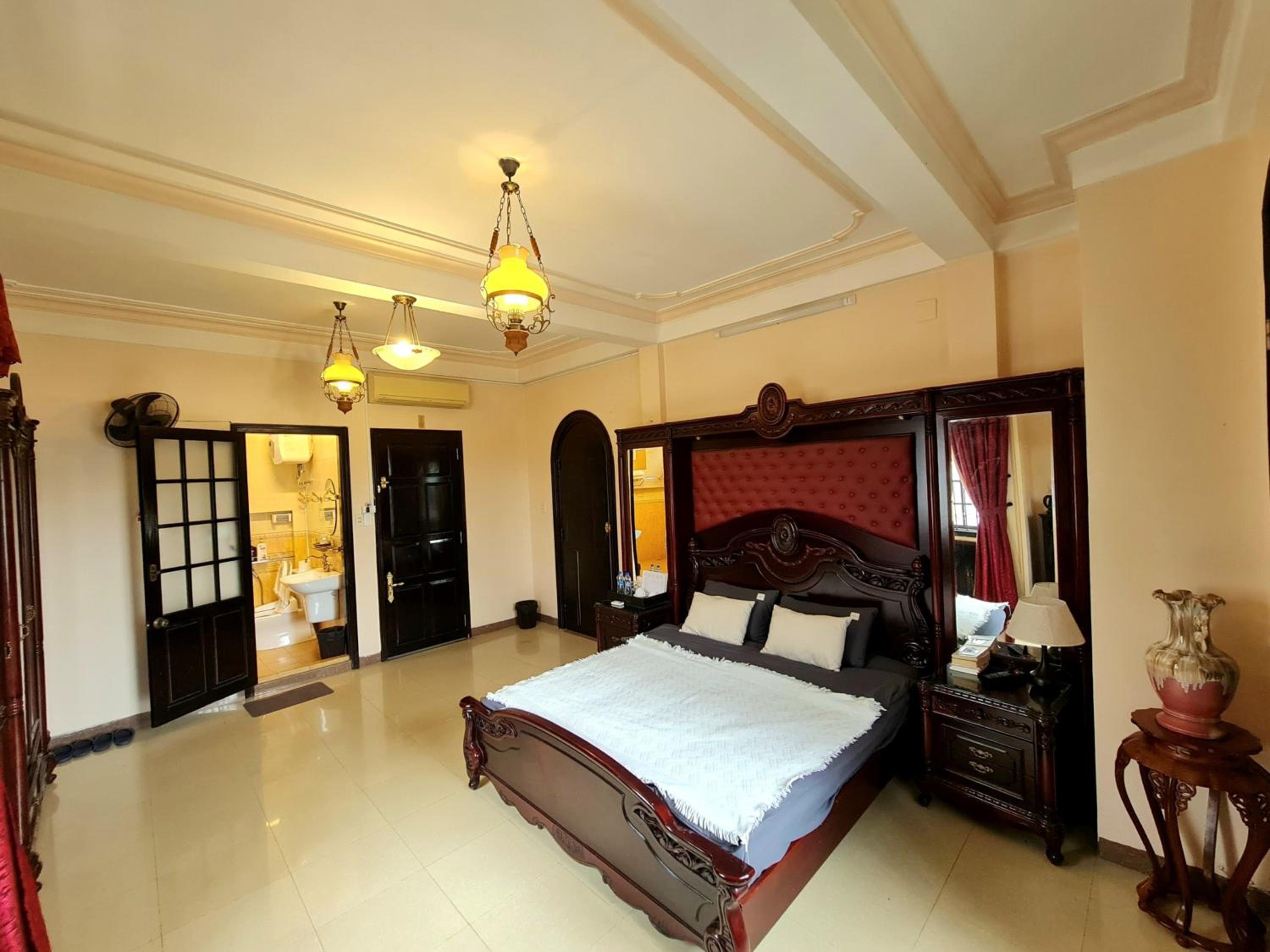 Perfume Homestay Huế