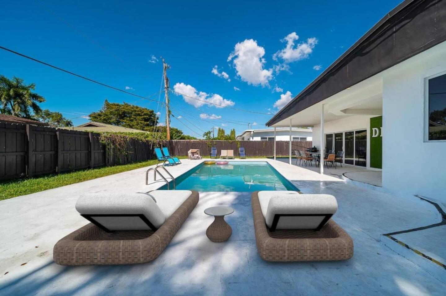 Elegant Home With Heated Pool