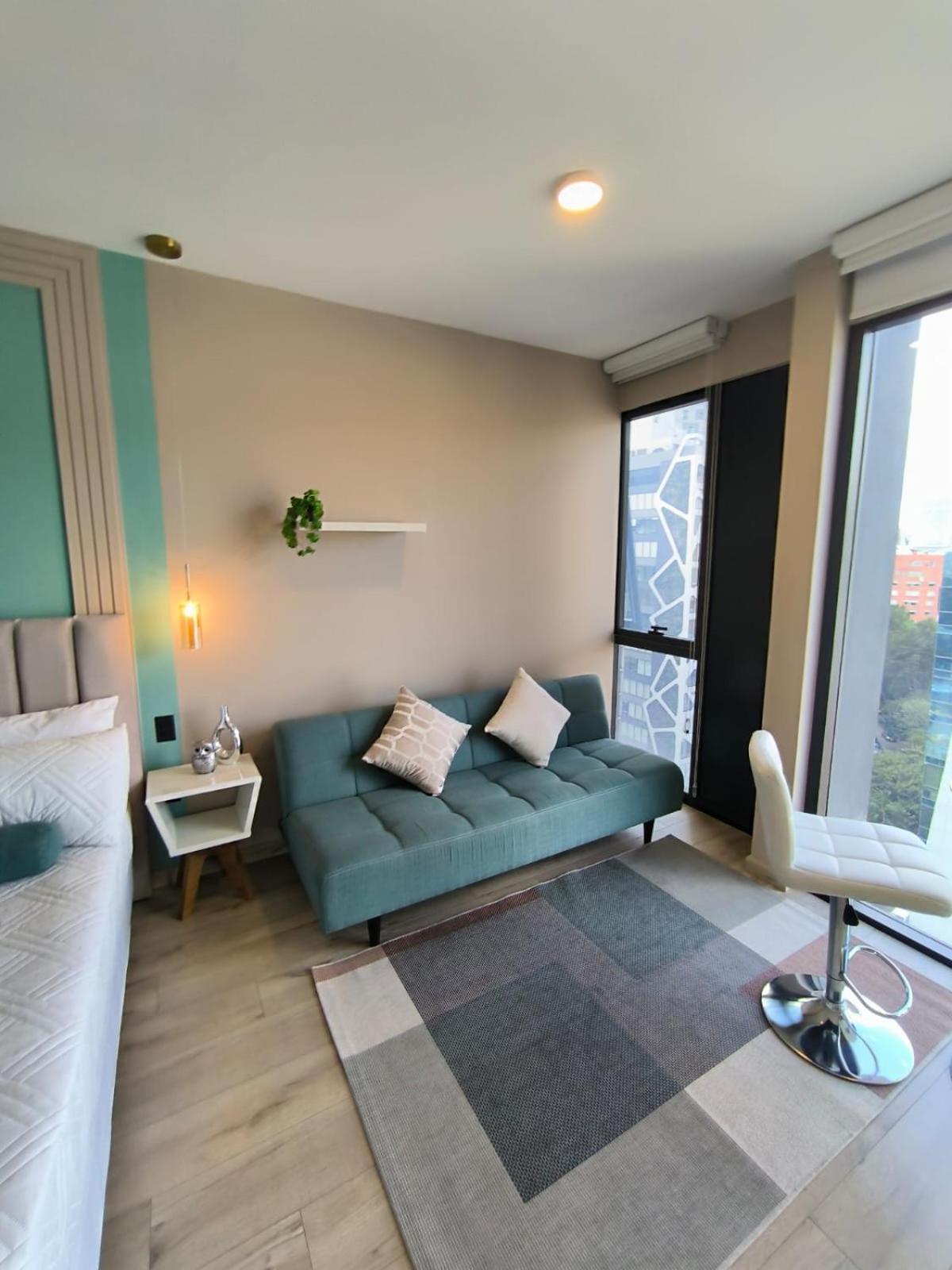 Republica del Salvador Coliving Ecuador XOE