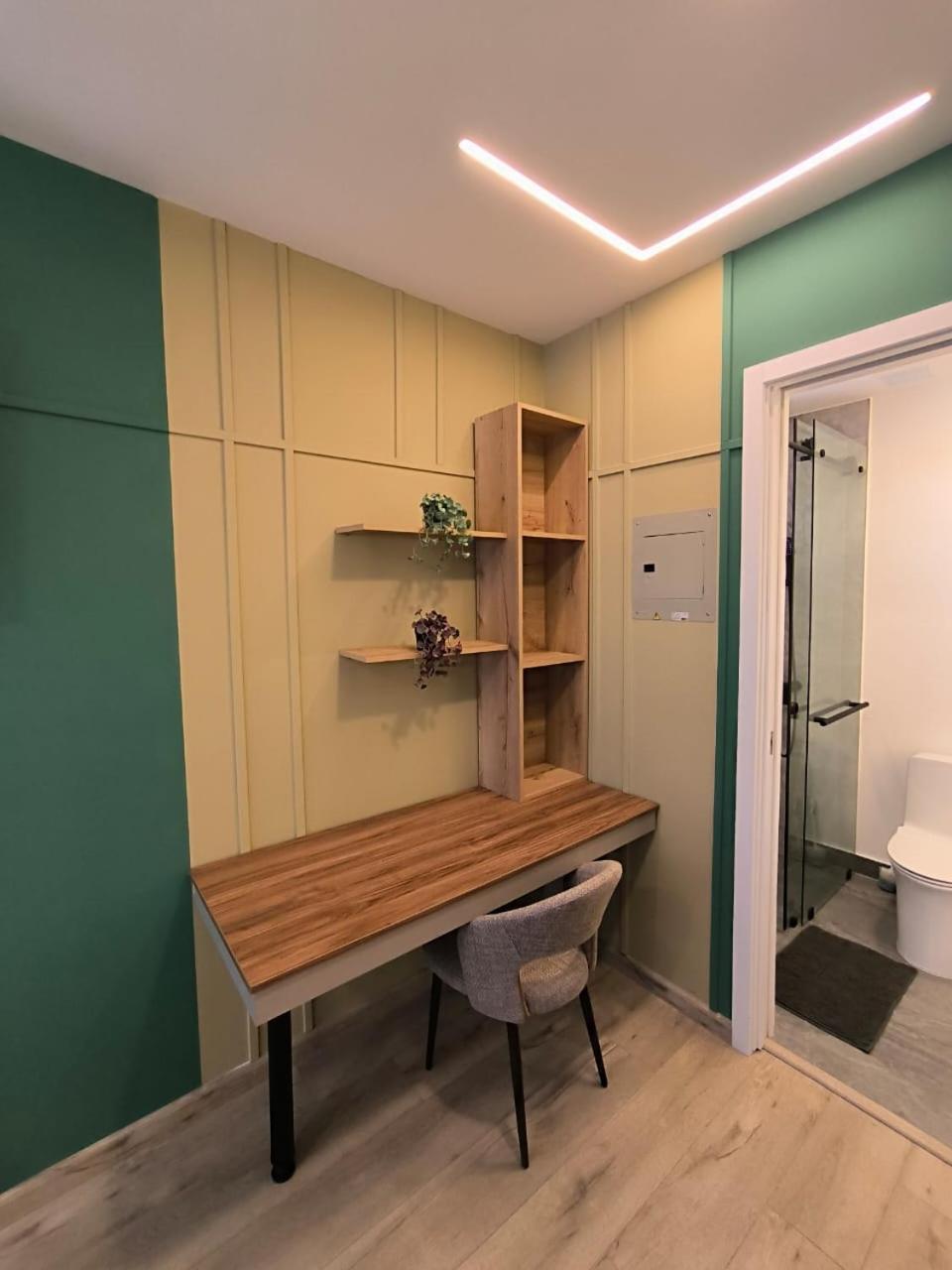 Republica del Salvador Coliving Ecuador XOE