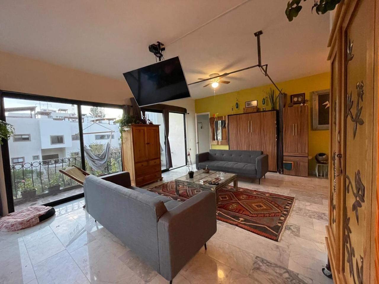 Casa Itzae La Antigua Dog Friendly view 5
