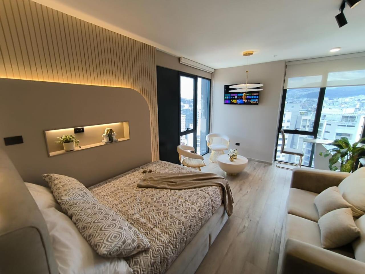 Republica del Salvador Coliving Ecuador XOE