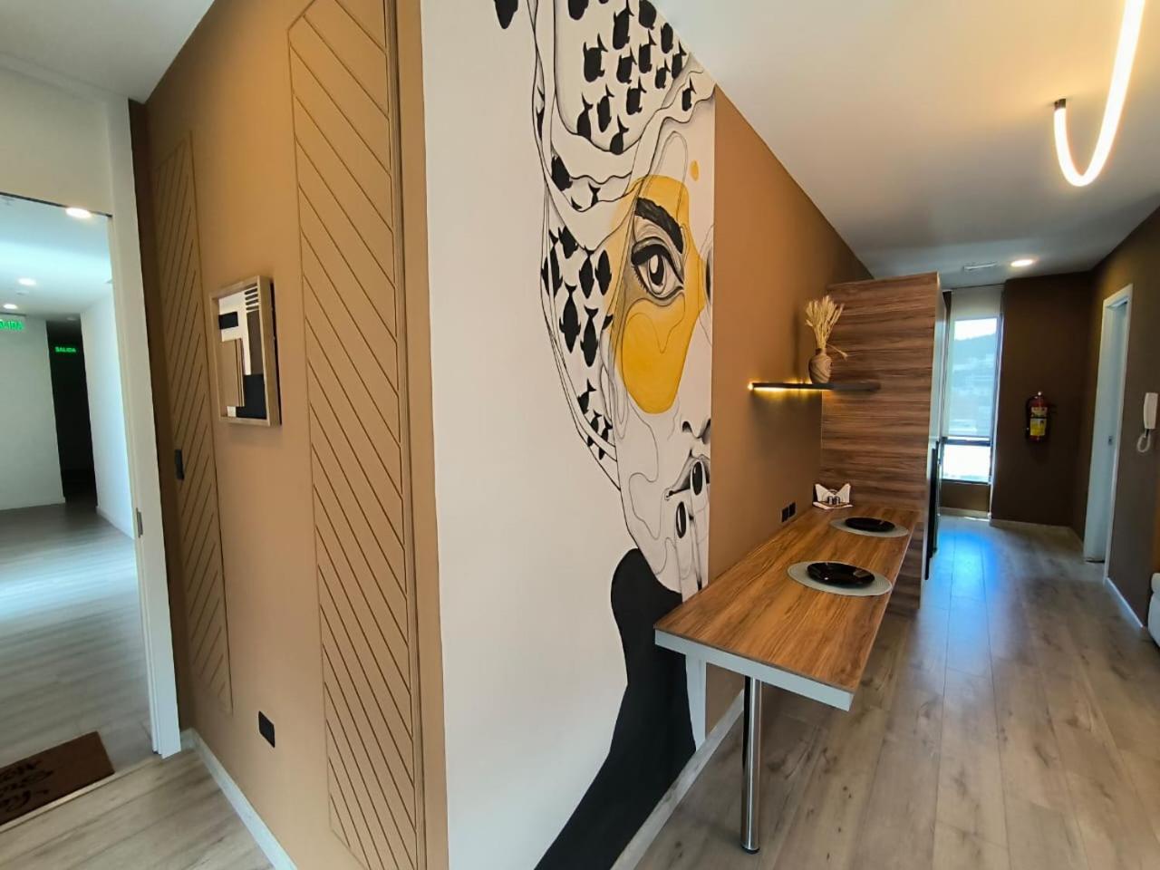 Republica del Salvador Coliving Ecuador XOE