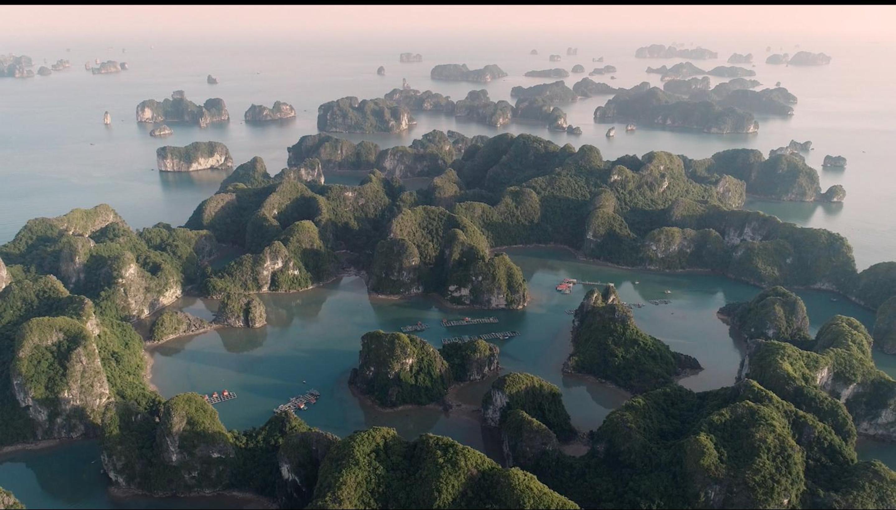 Cat Ba Cruise