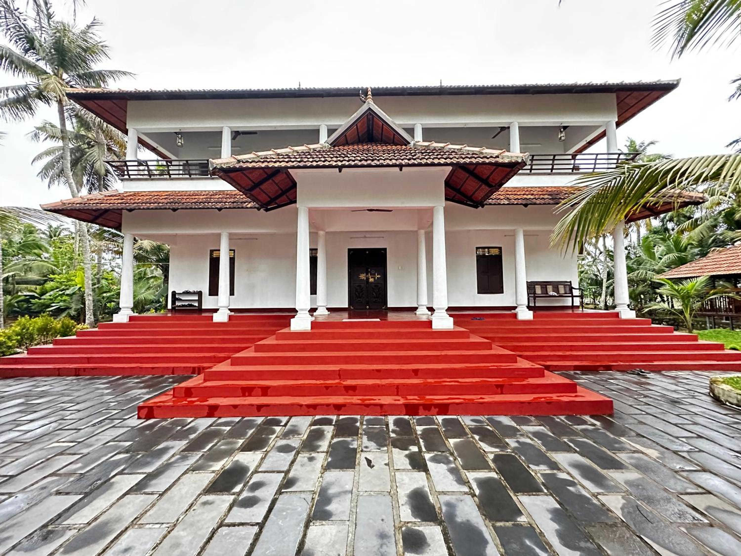 Panathussery Homestay
