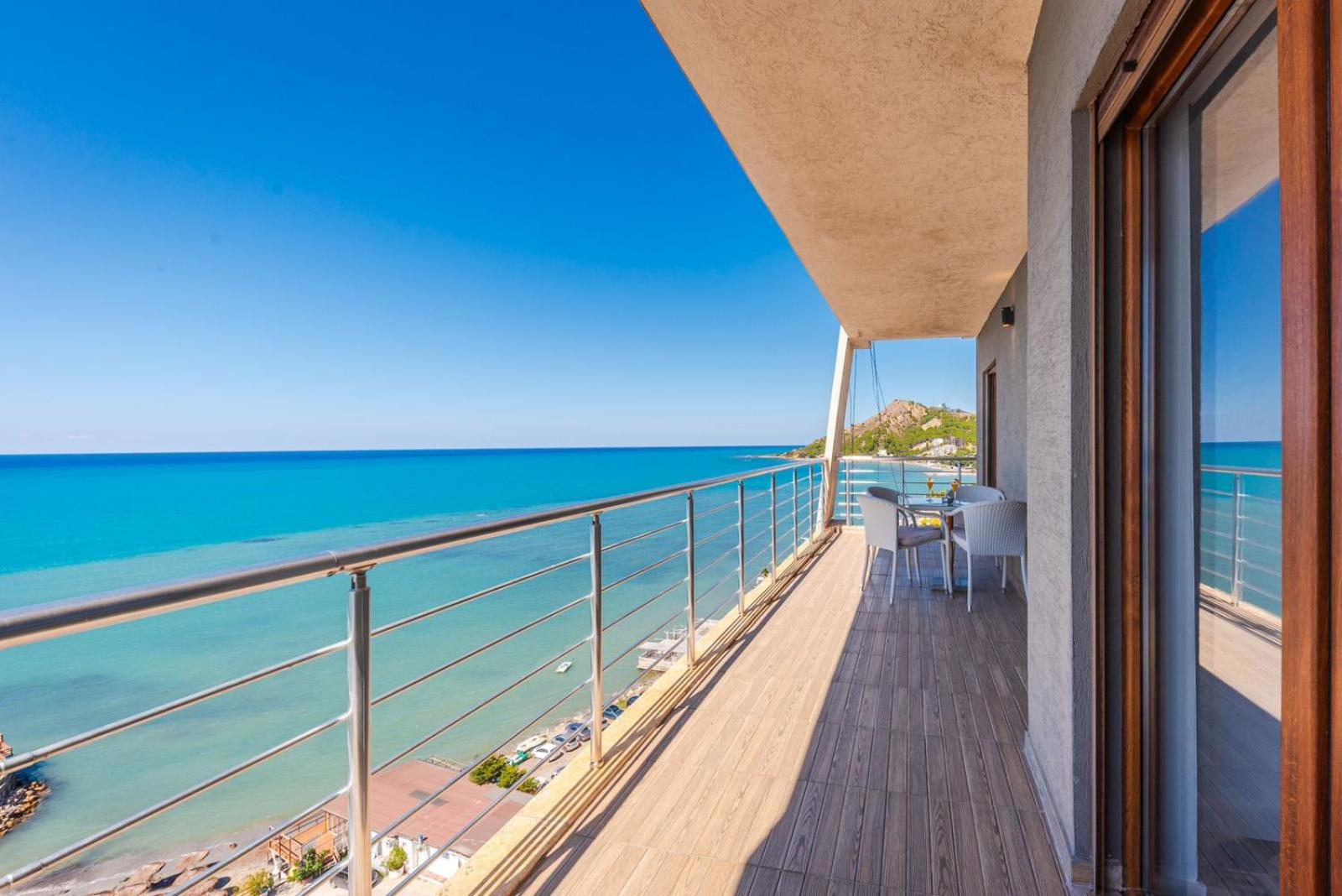 Heaven Hideout 2 bedroom Apartment