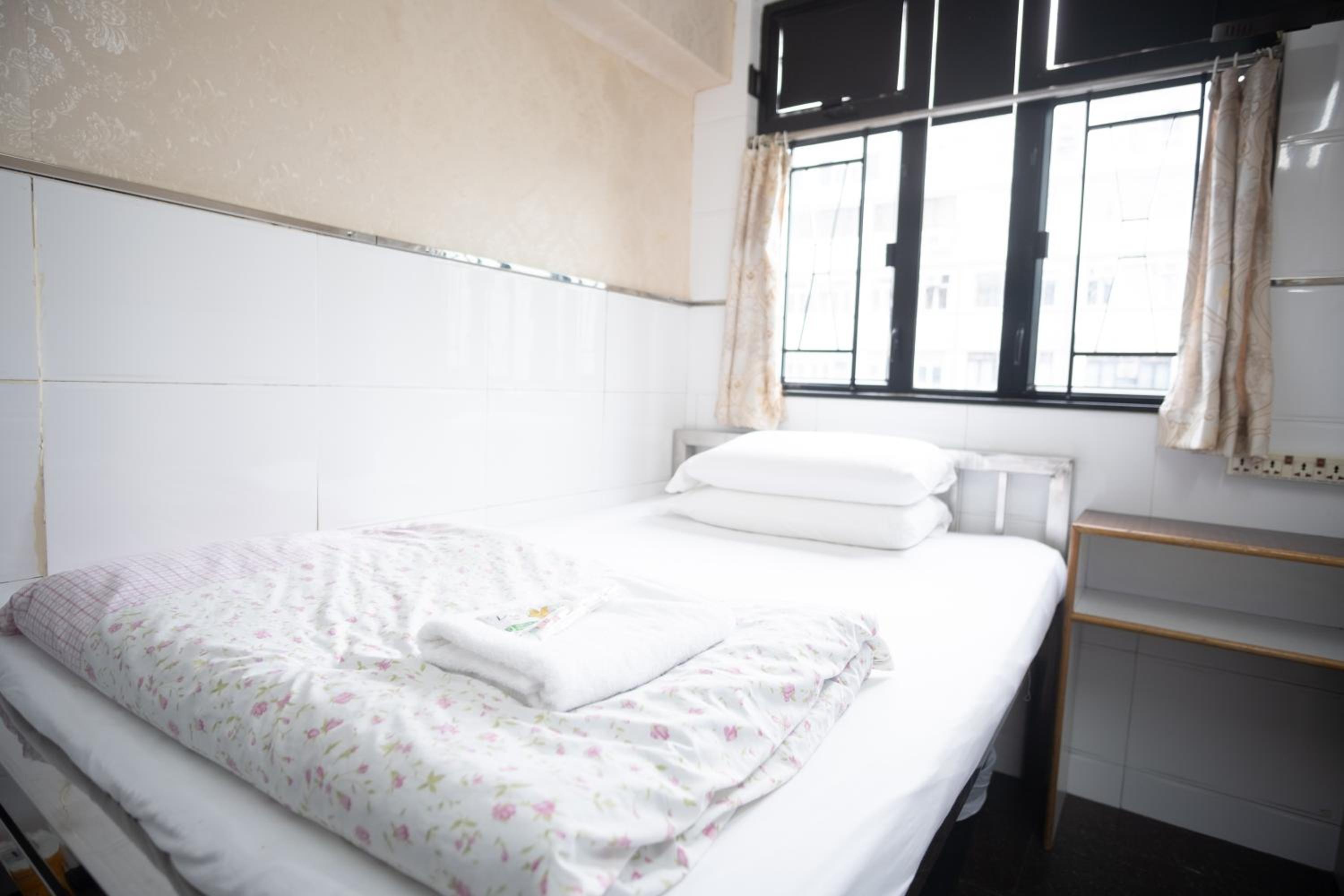 Hollywood guesthouse