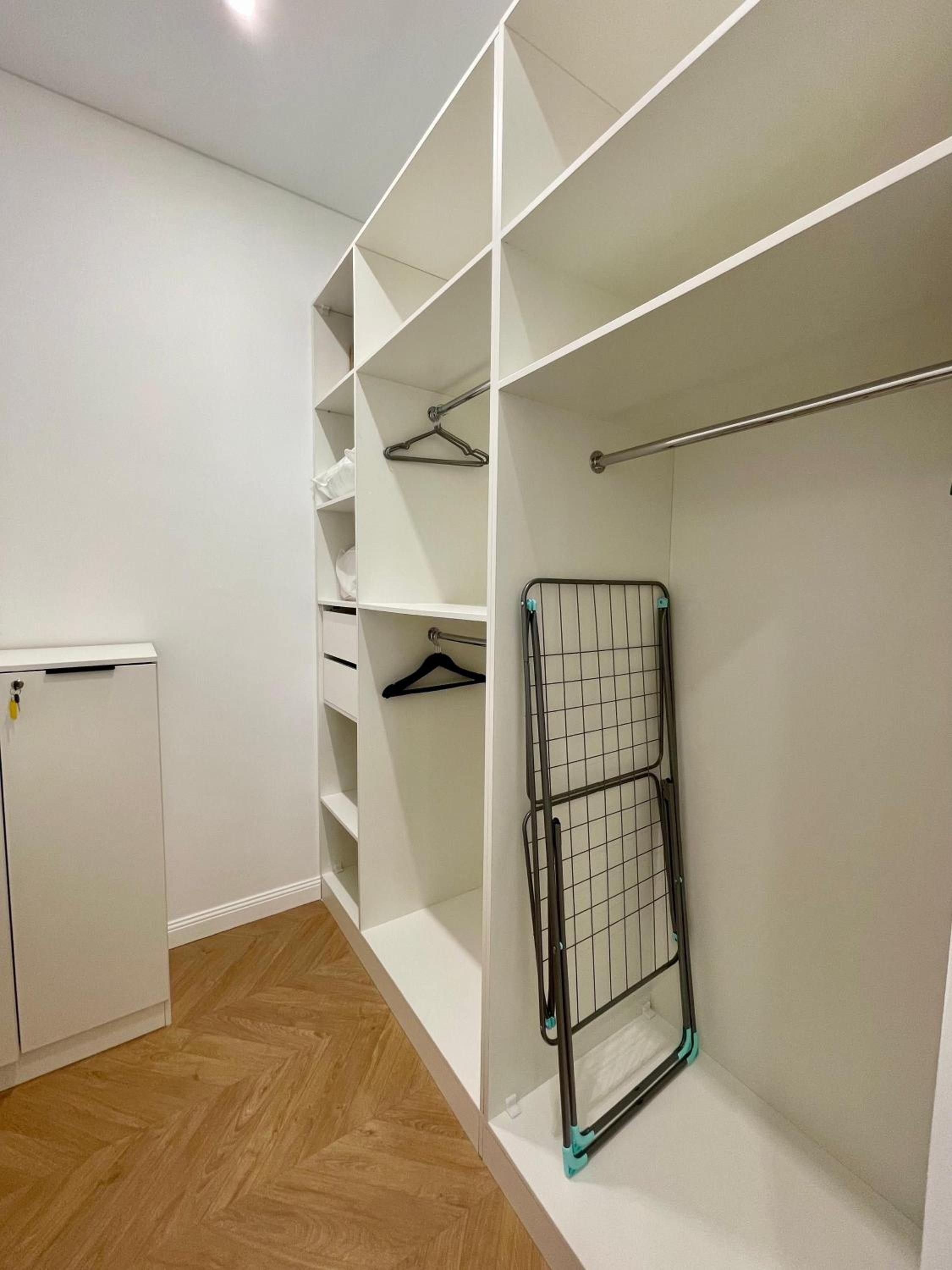 New Comfortable Apartment next to Mega Center shopping mall