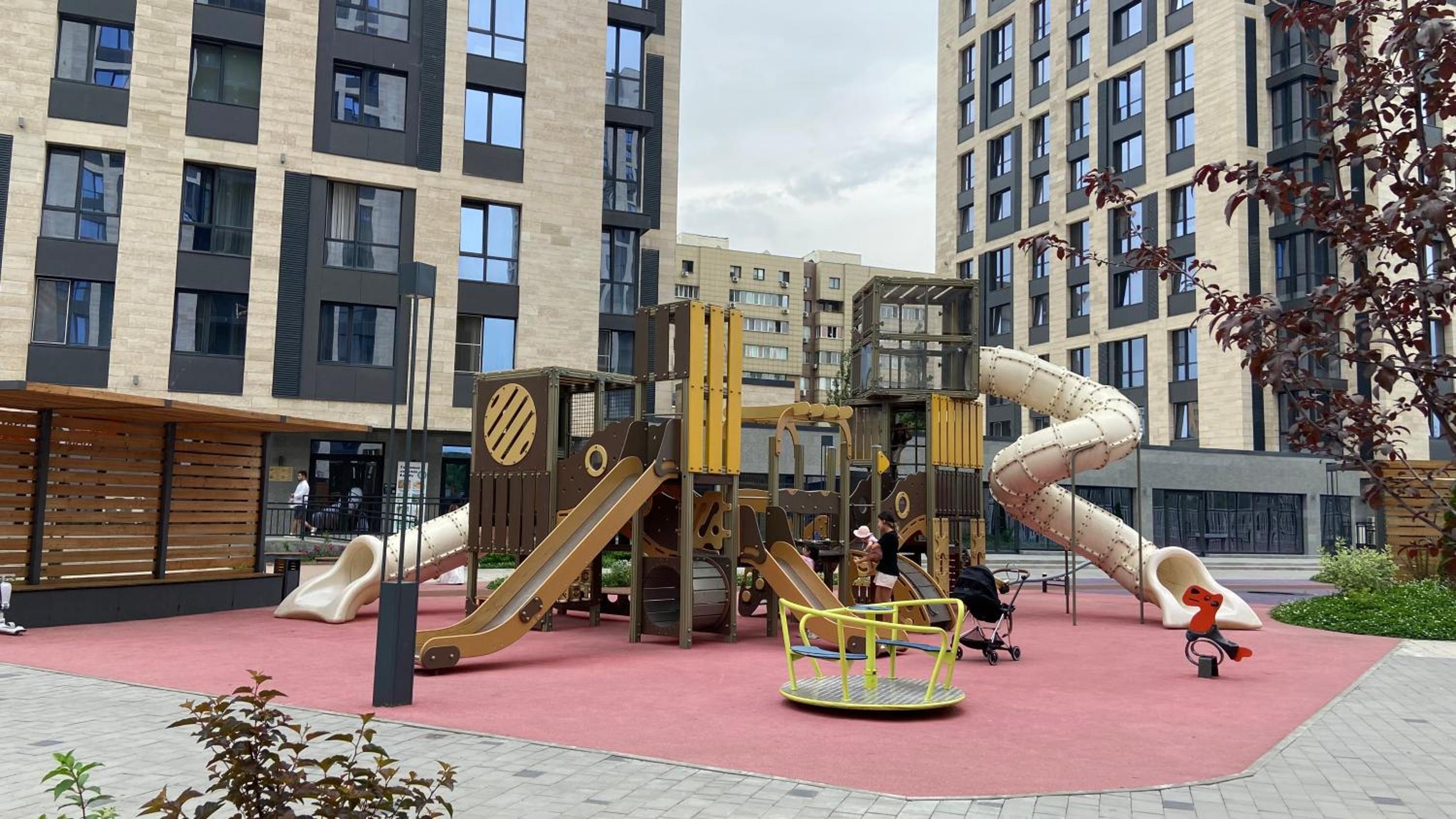 New Comfortable Apartment next to Mega Center shopping mall