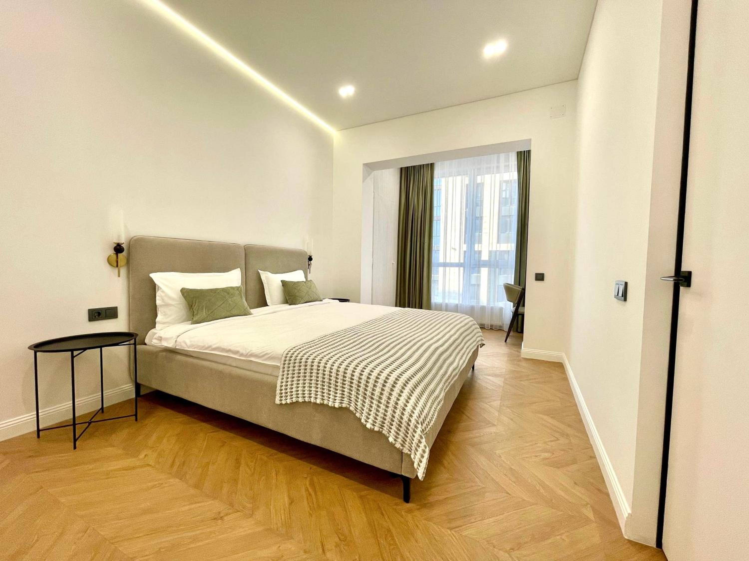New Comfortable Apartment next to Mega Center shopping mall