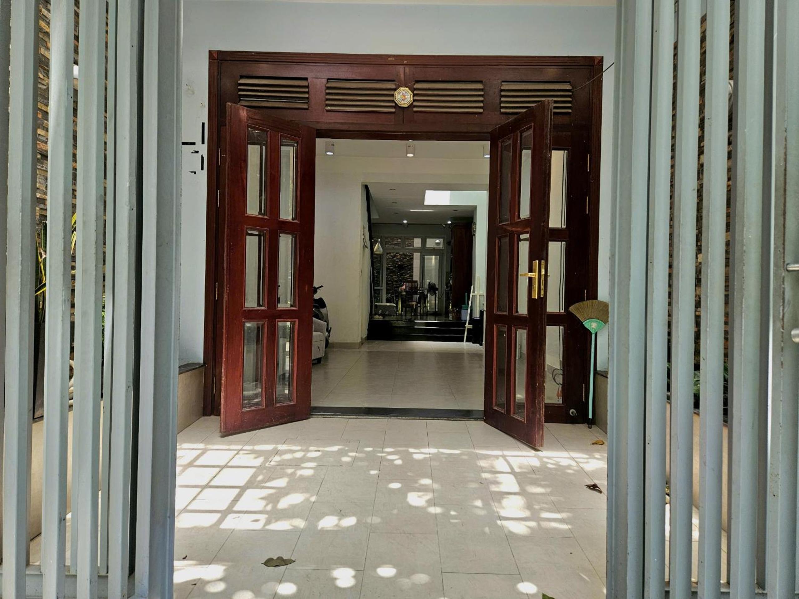 Sam'sHouse
