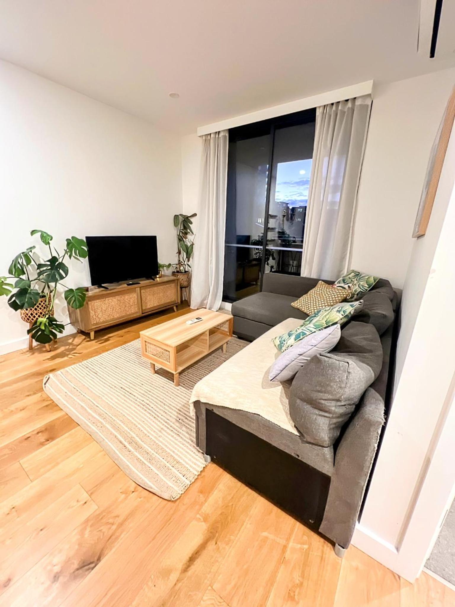 Dreamy Nature Apt in Free Tram Zone with Garden Views & Free Parking