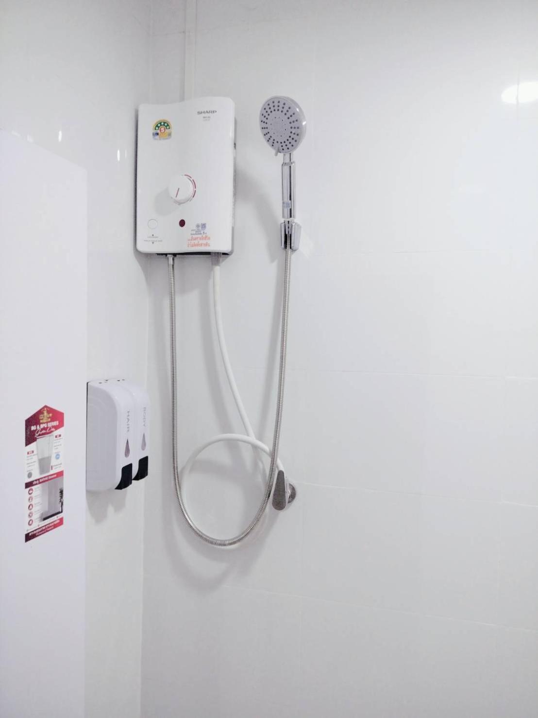 D72 Family House, 8PAX 3BR Hat Yai Middle Town
