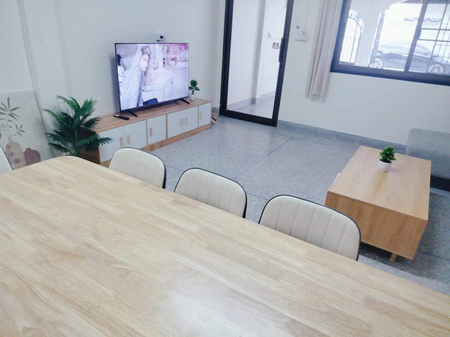 D72 Family House, 8PAX 3BR Hat Yai Middle Town