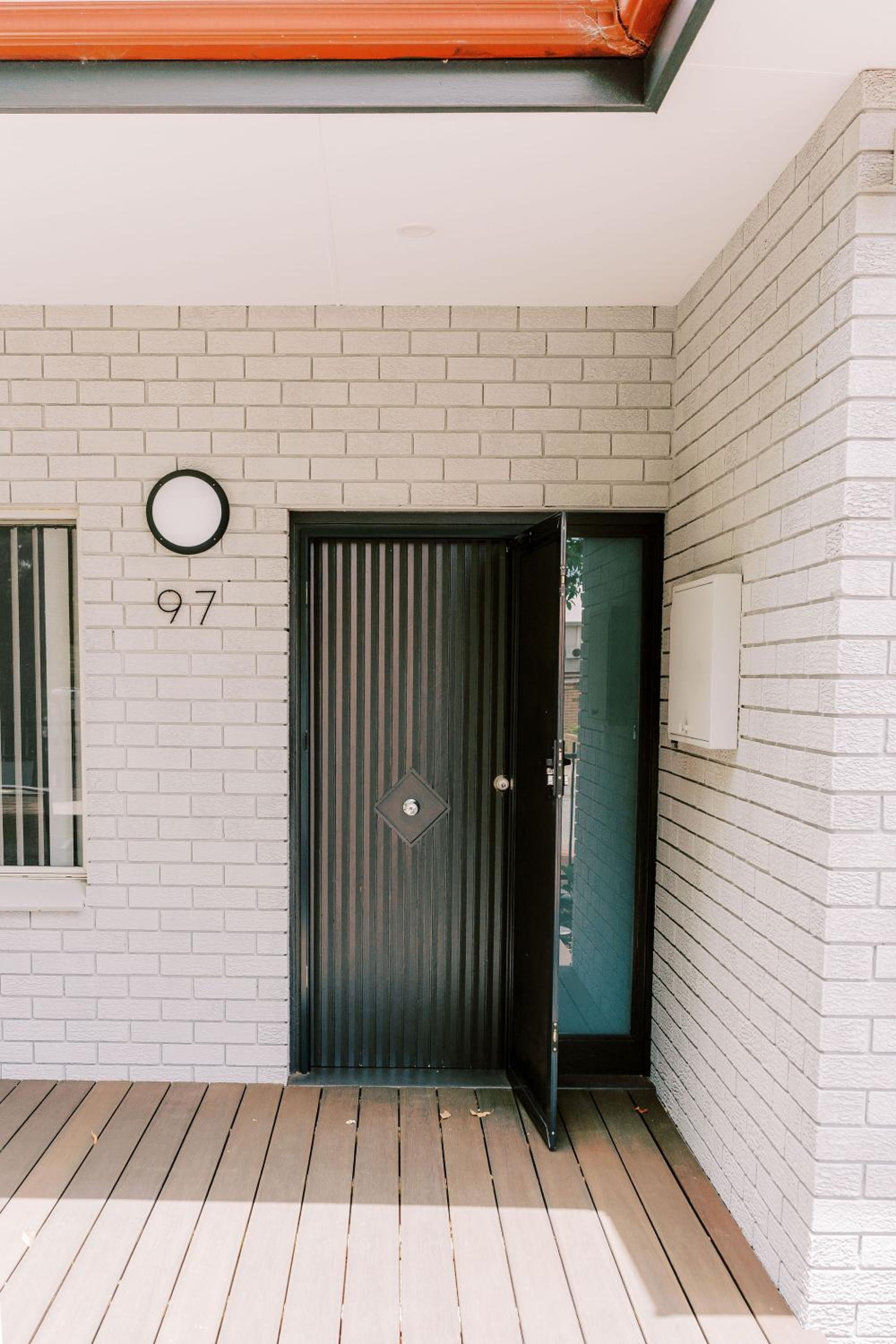 Sunny modern home in central Mount Lawley