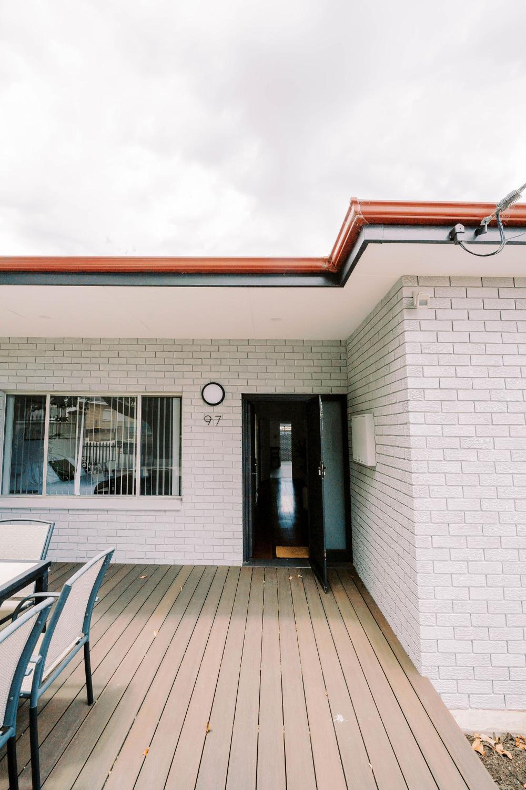 Sunny modern home in central Mount Lawley