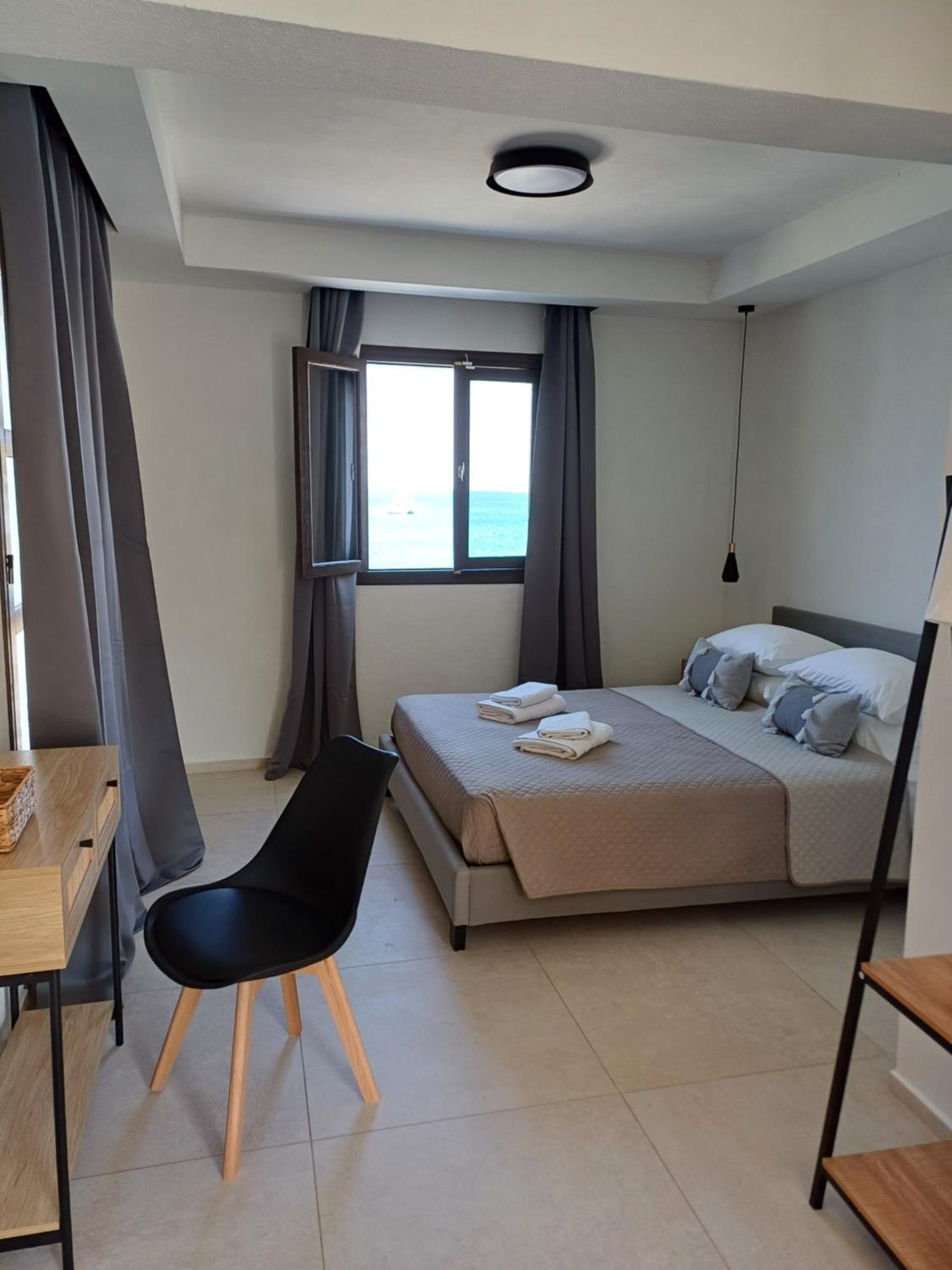OASIS APARTMENTS